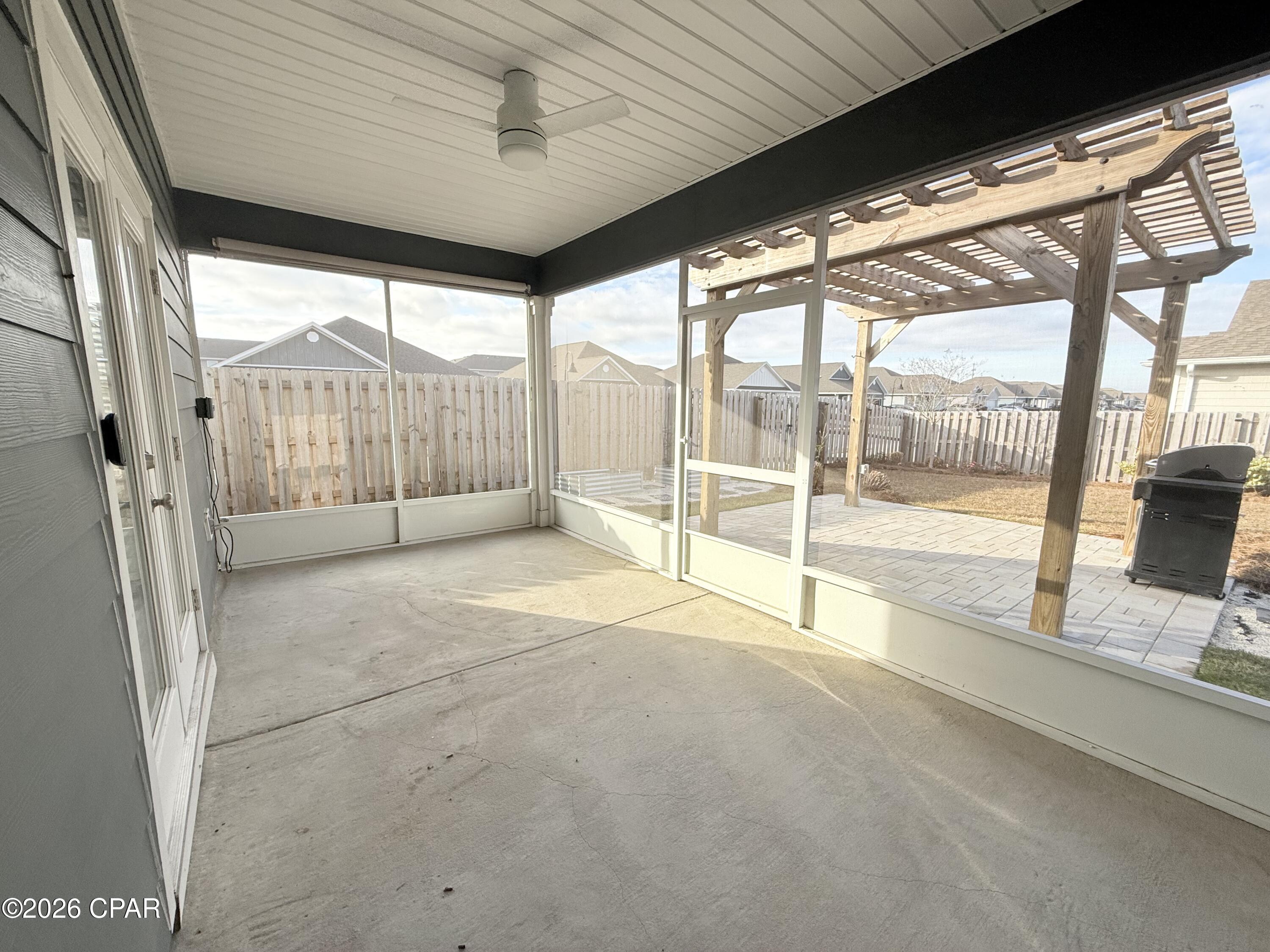 [No Recorded Subdiv] - Residential Lease