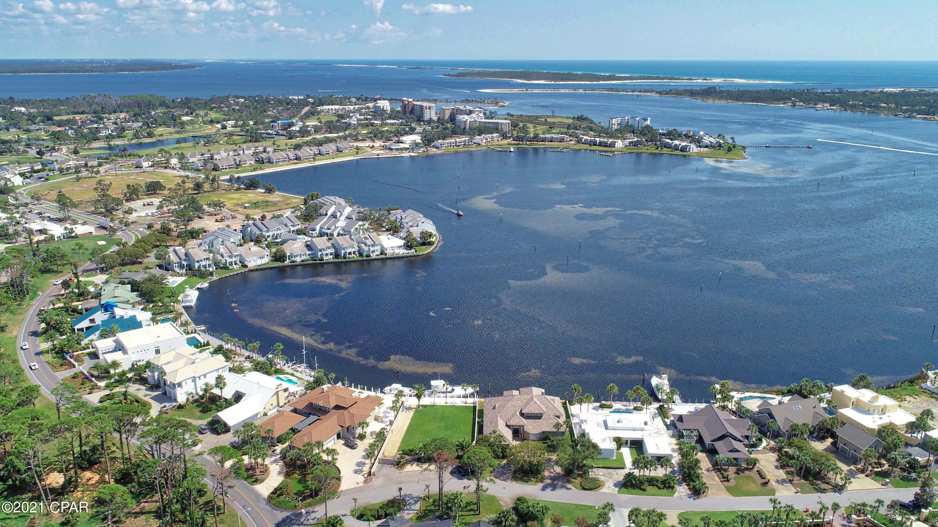 Bay Point Harbour Villas - Residential