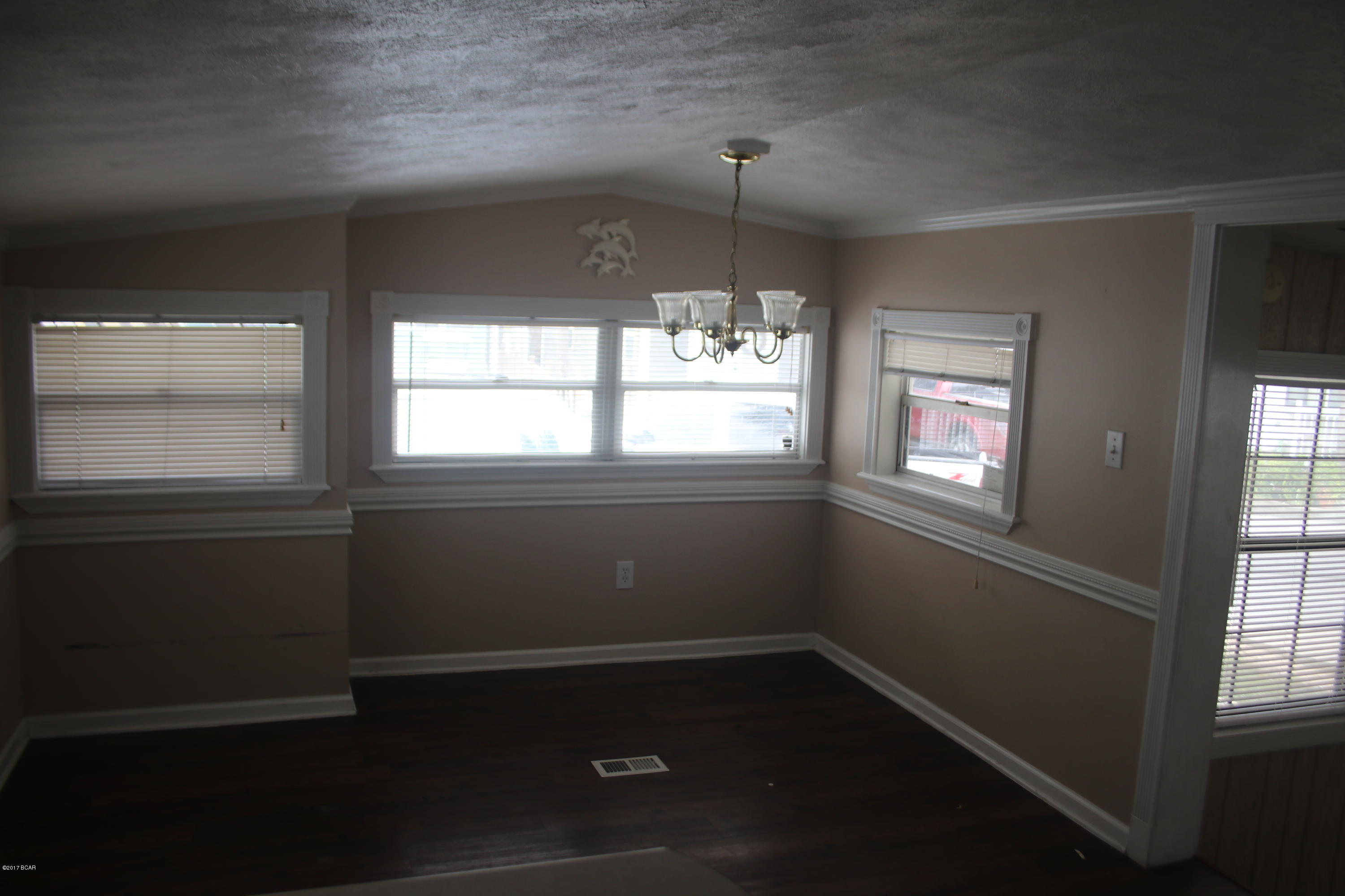 Venture Out Travel Trail - Residential