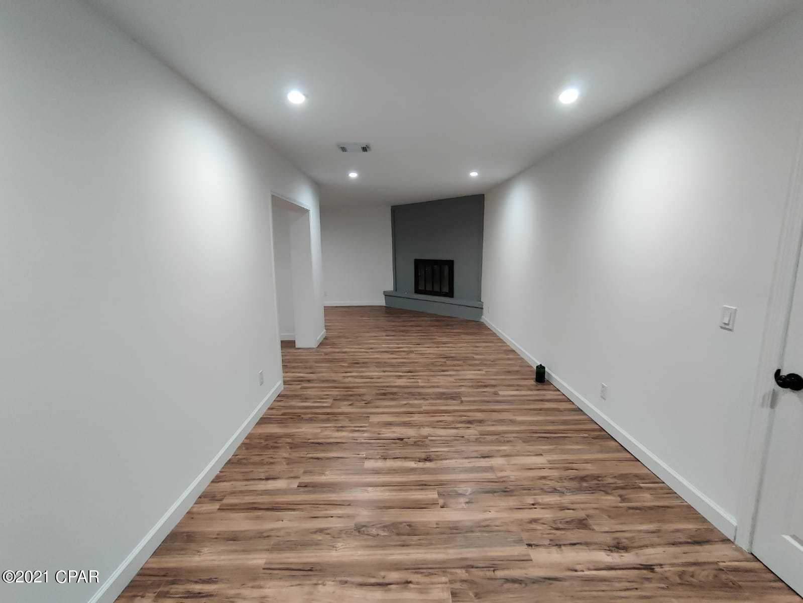 [No Recorded Subdiv] - Residential Lease