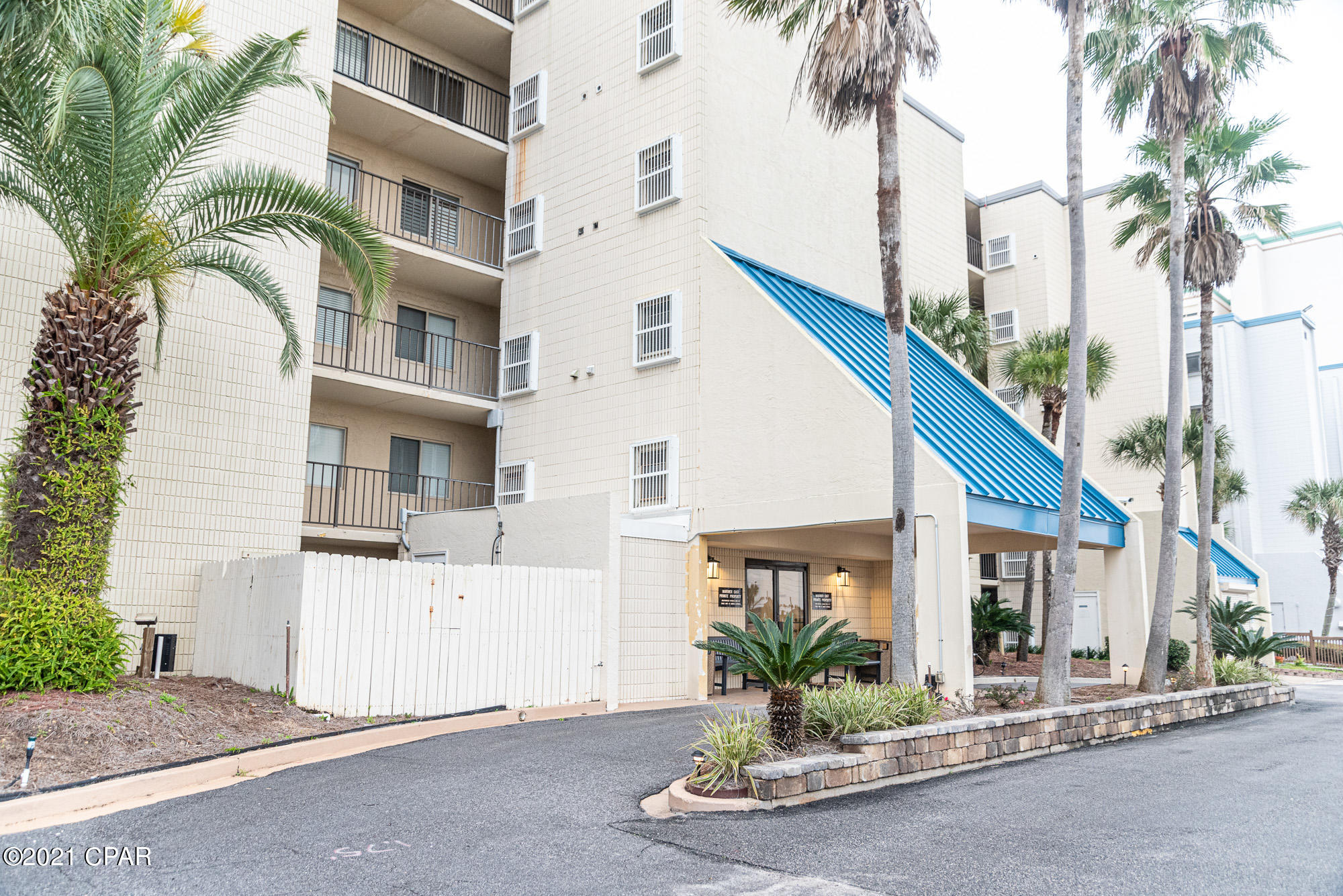 Mariner East Condo - Residential