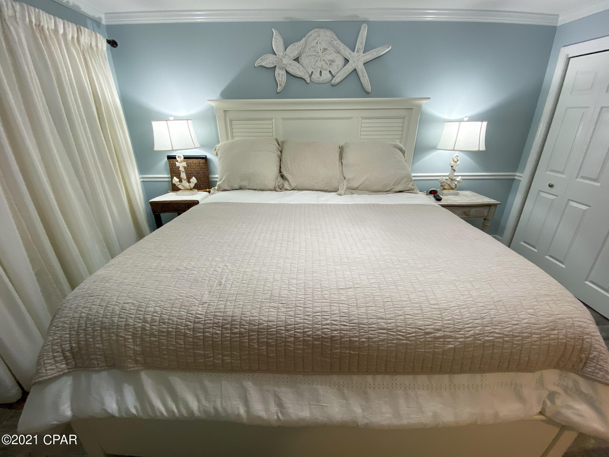 Mariner East Condo - Residential