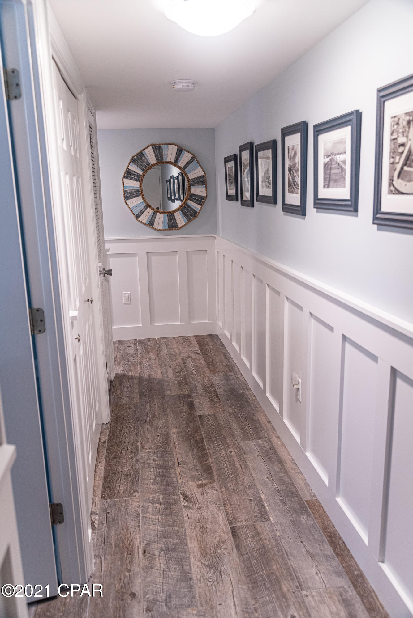 Mariner East Condo - Residential