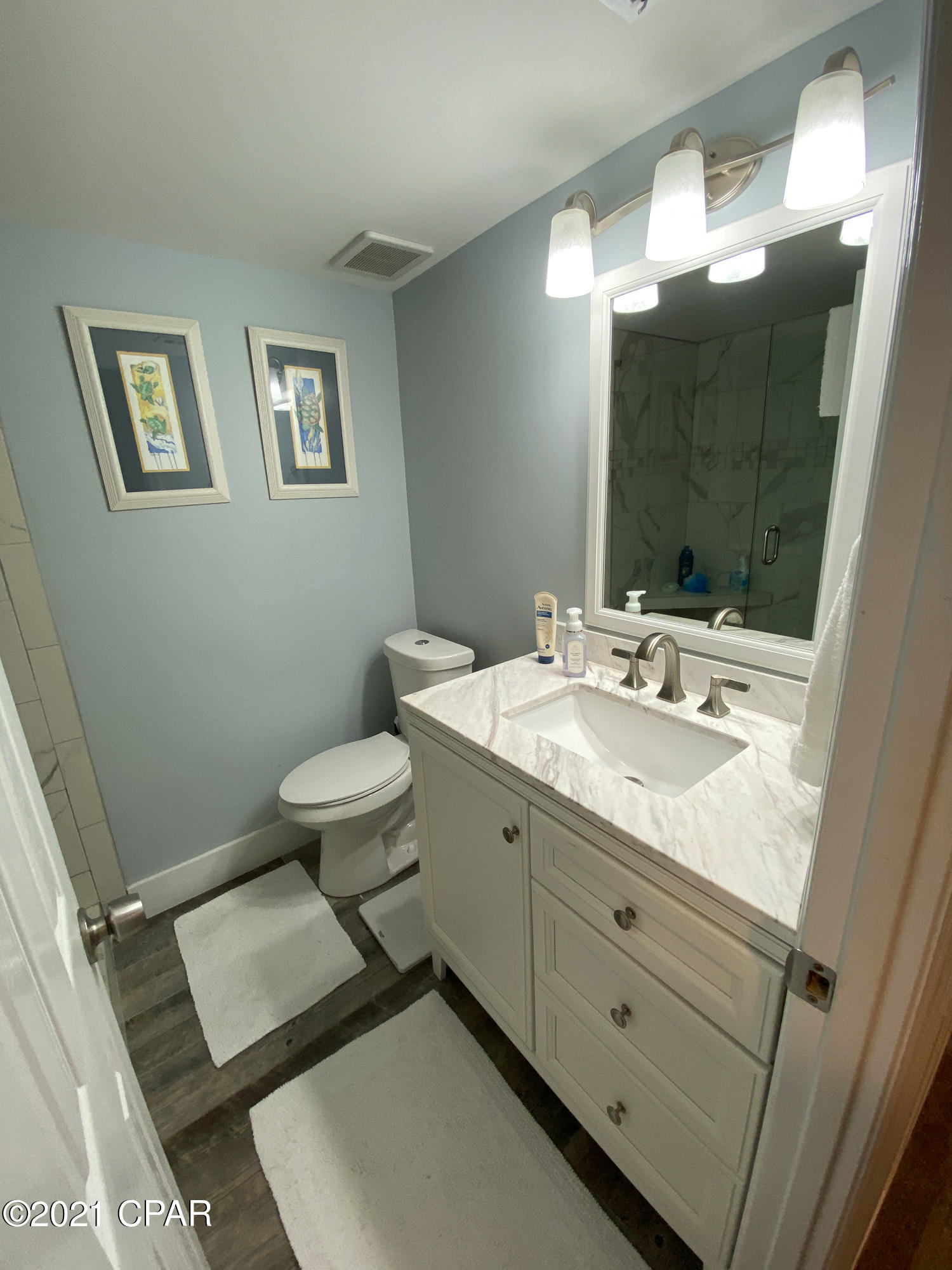 Mariner East Condo - Residential