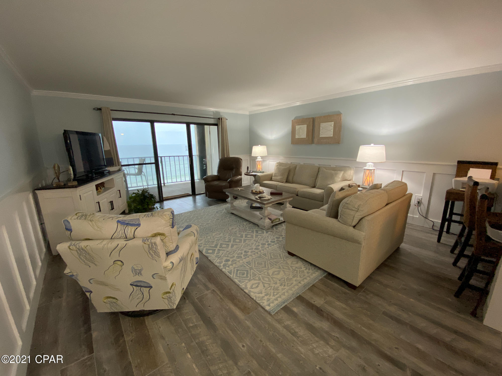 Mariner East Condo - Residential