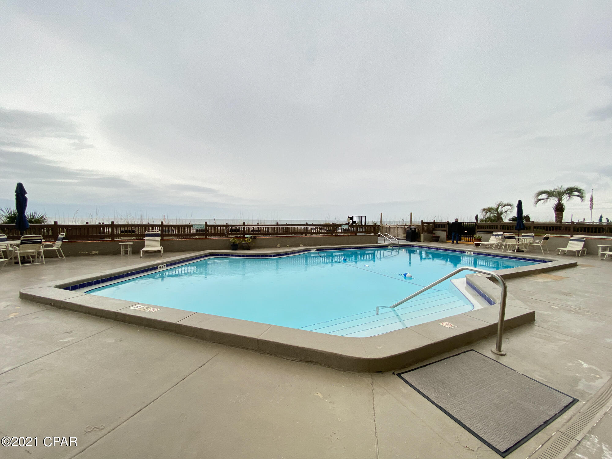 Mariner East Condo - Residential