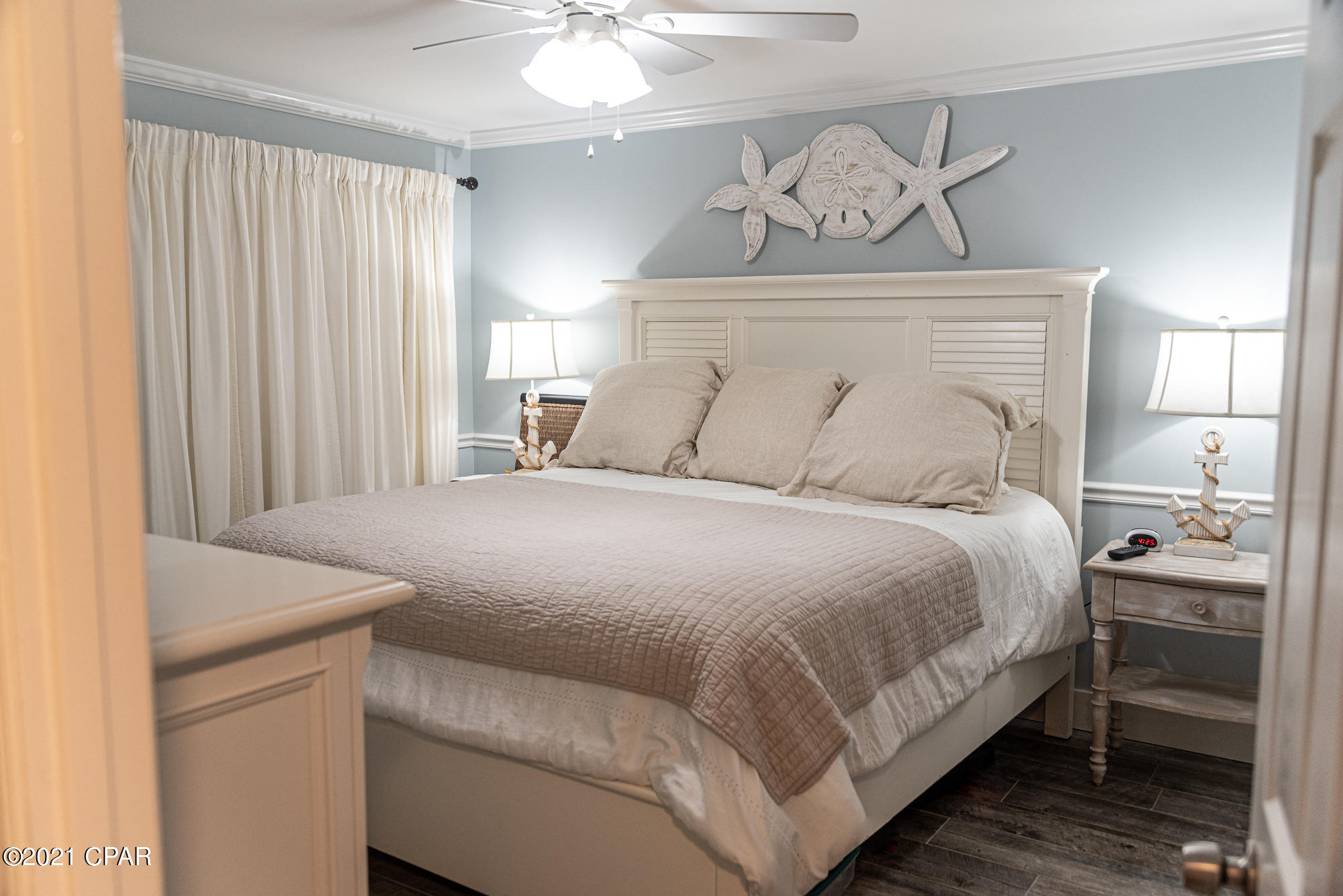 Mariner East Condo - Residential