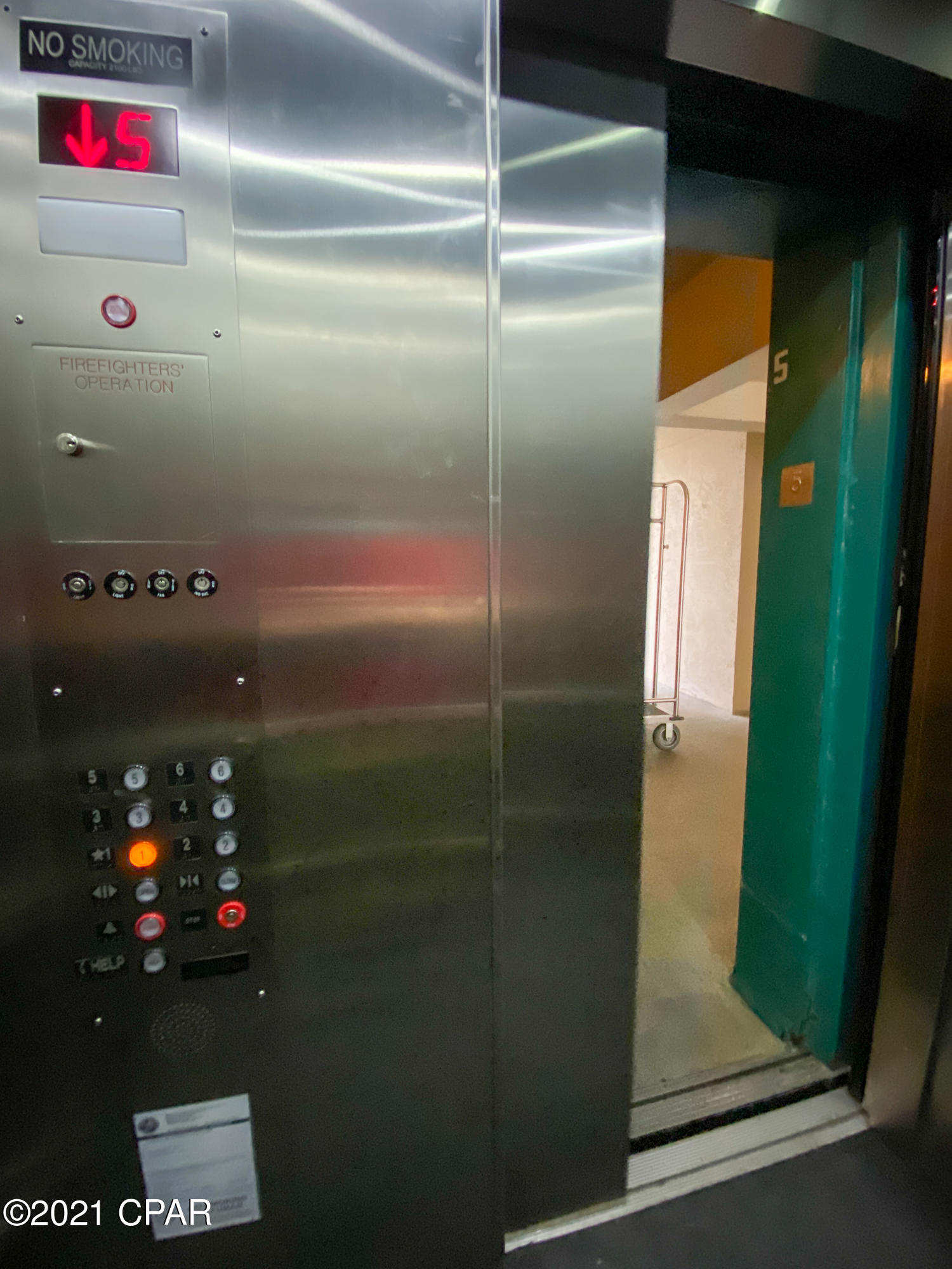 Mariner East Condo - Residential