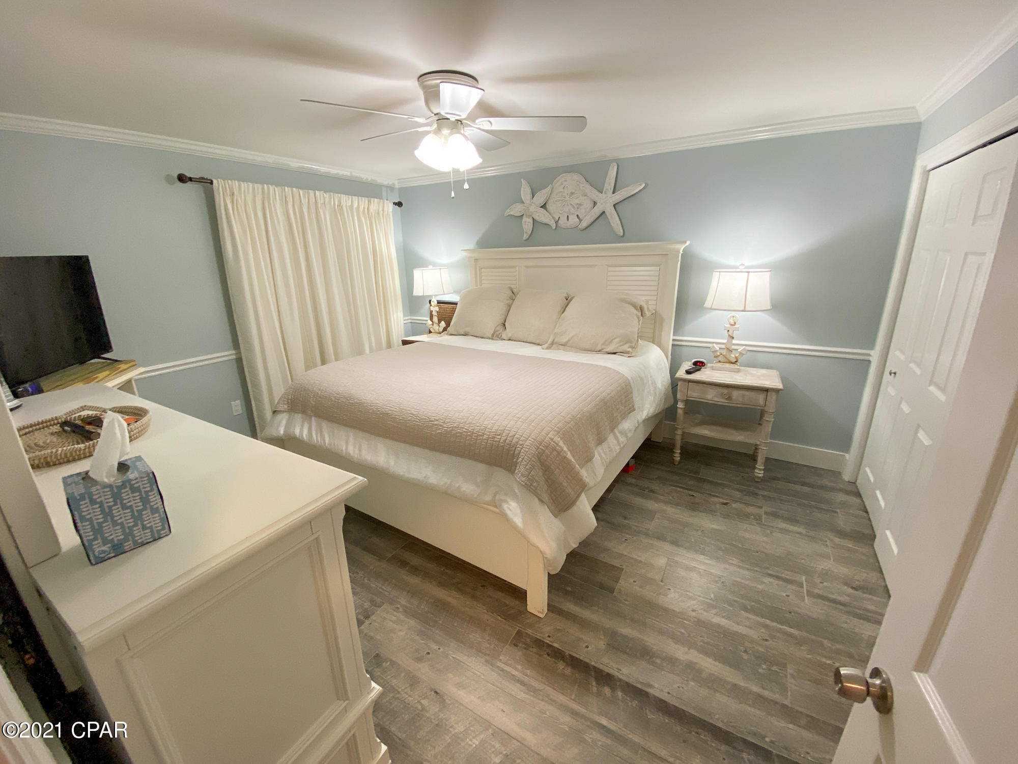 Mariner East Condo - Residential