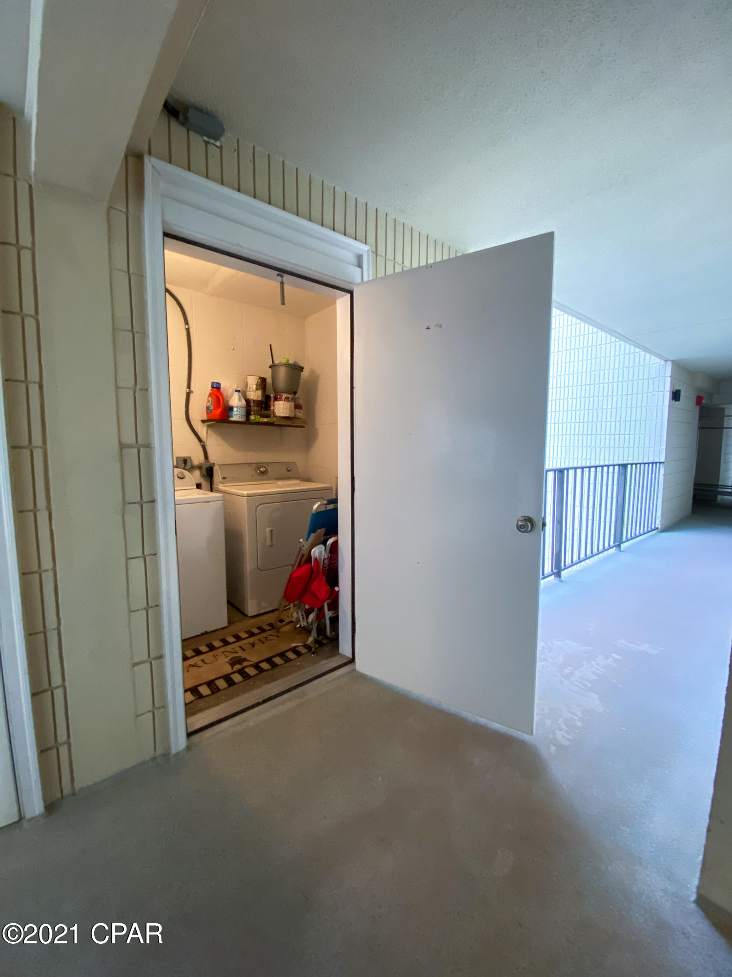 Mariner East Condo - Residential