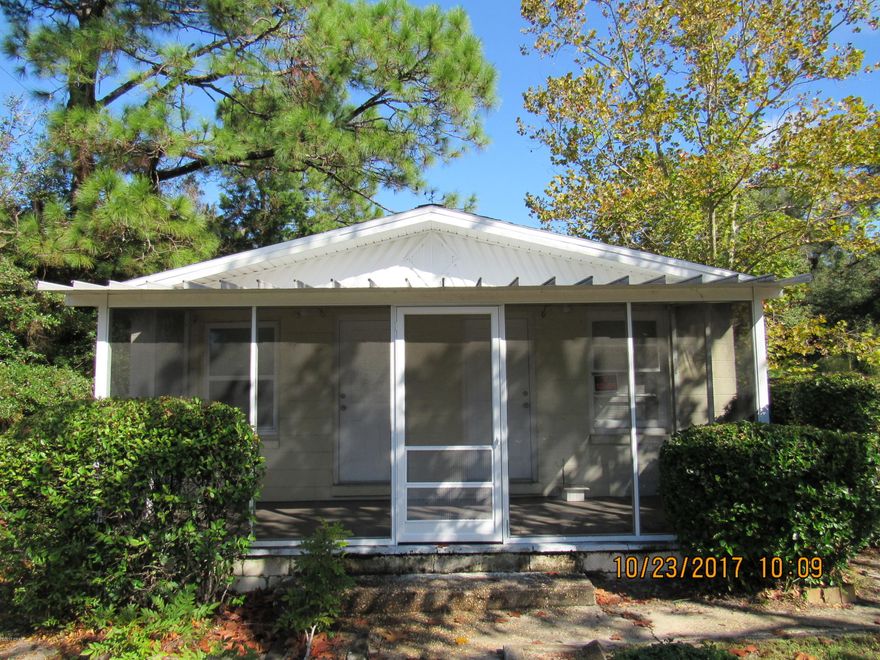 Calling all INVESTORS, FLIPPERS, & HGTV Watchers!!!! HERE is your next purchase. This Money Maker is standing by to meet you. One side is rented, the other side is vacant and ready to rent. Lots of new features throughout both sides. Duplex is located in the heart of Panama City. Five minutes from the Panama City Mall, Beautiful St Andrews Bay, 20 minutes to Tyndall Air Force Base, and 25 min to The Worlds Most Beautiful Beaches and Famous Pier Park Shopping. Duplex has good rental record and is a turnkey investment. Call today for your private showing and live the dream of becoming an investor. Inside pictures coming soon. Measurements are believed to be accurate, if important, buyer should verify.