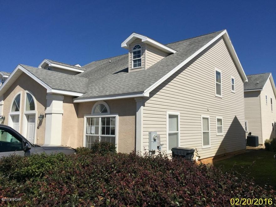 3 Bedroom 2.5 Bath townhouse located in Palm Cove, close to the beach. Great 2 story unit with a spacious feel. This one is ready to make into your home and allow your designs to come to life. A must see. All sizes are approximate, please measure and verify.