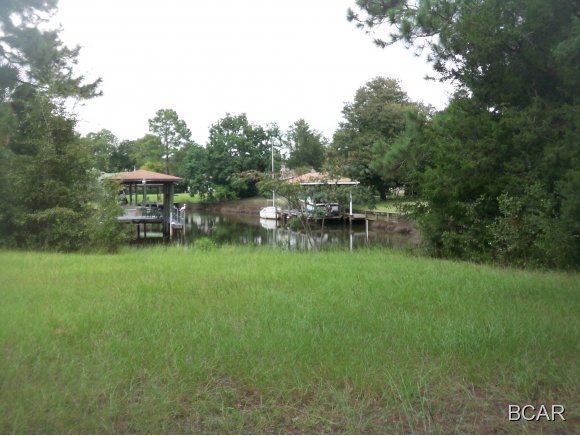 Baywood Shores Est Unit 3 - Land