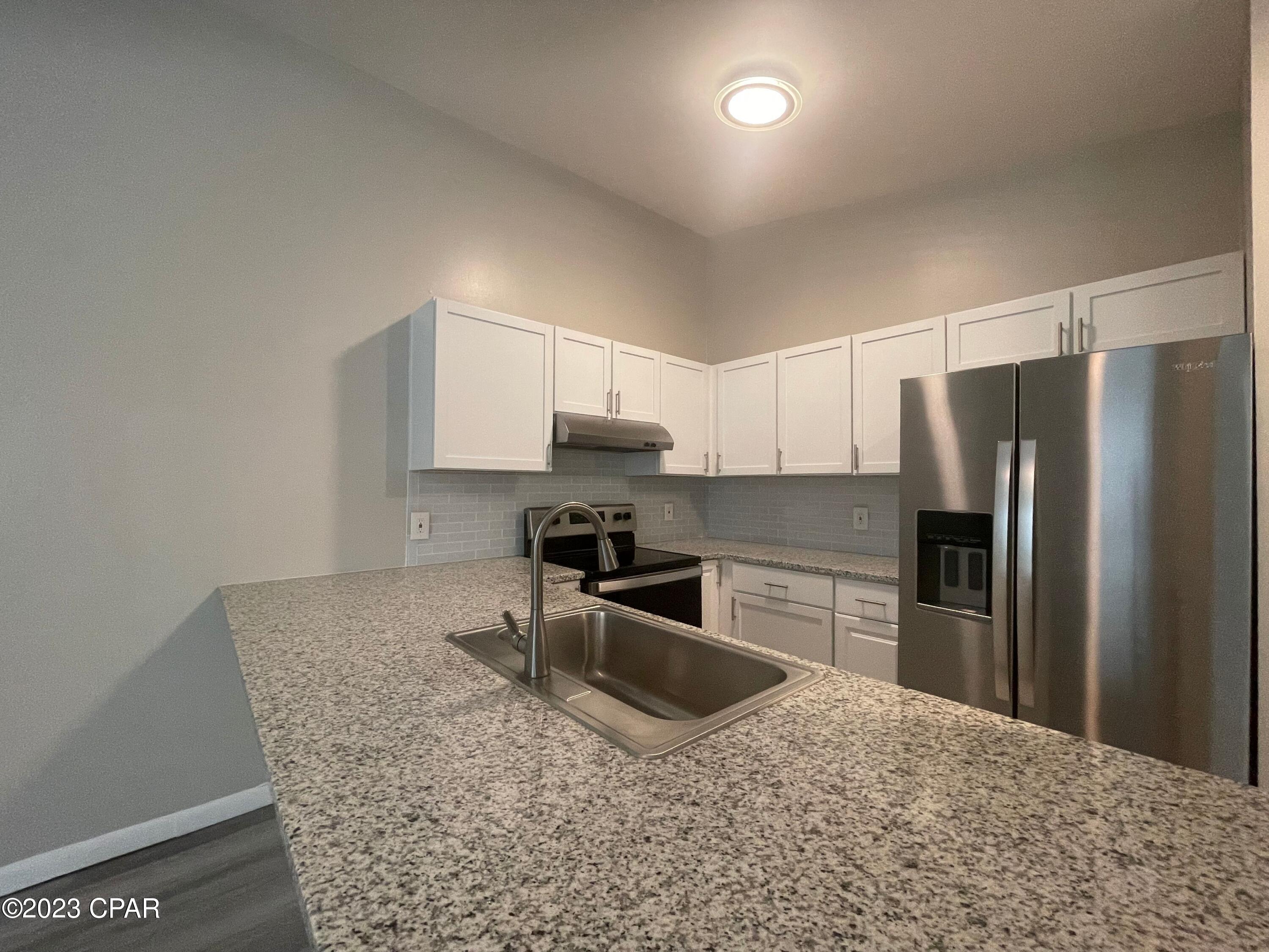 [No Recorded Subdiv] - Residential Lease