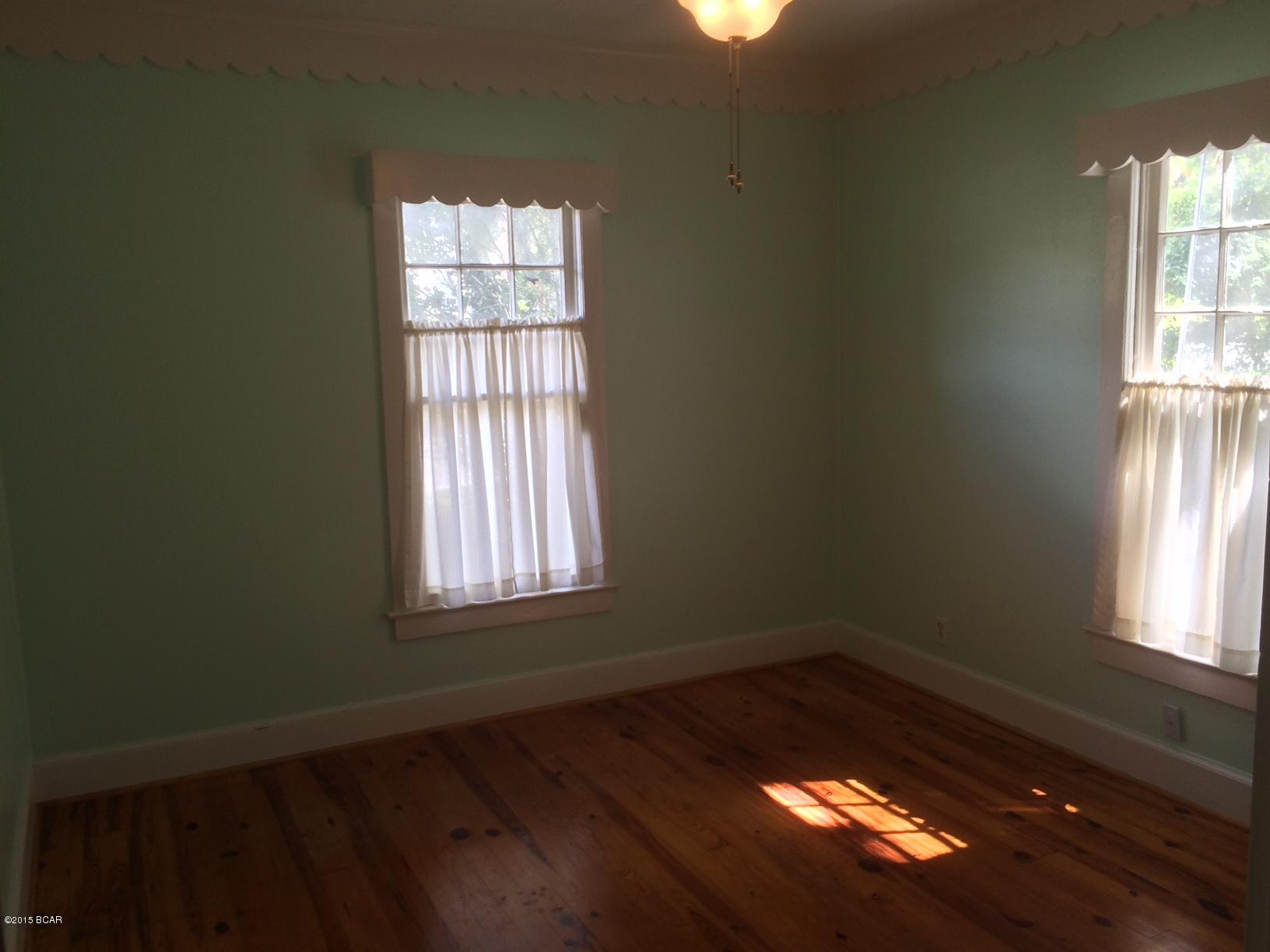 Sudduths 1st Add - Residential Lease