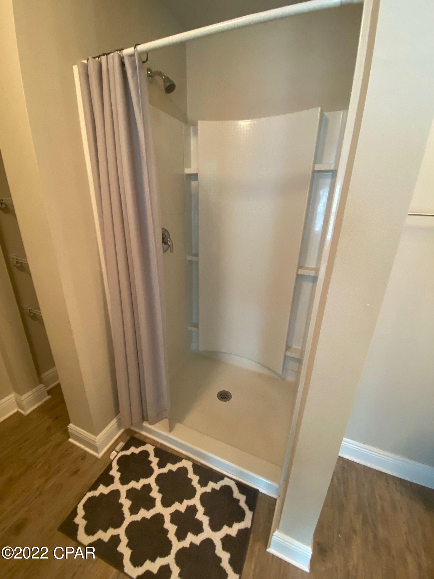 [No Recorded Subdiv] - Residential Lease