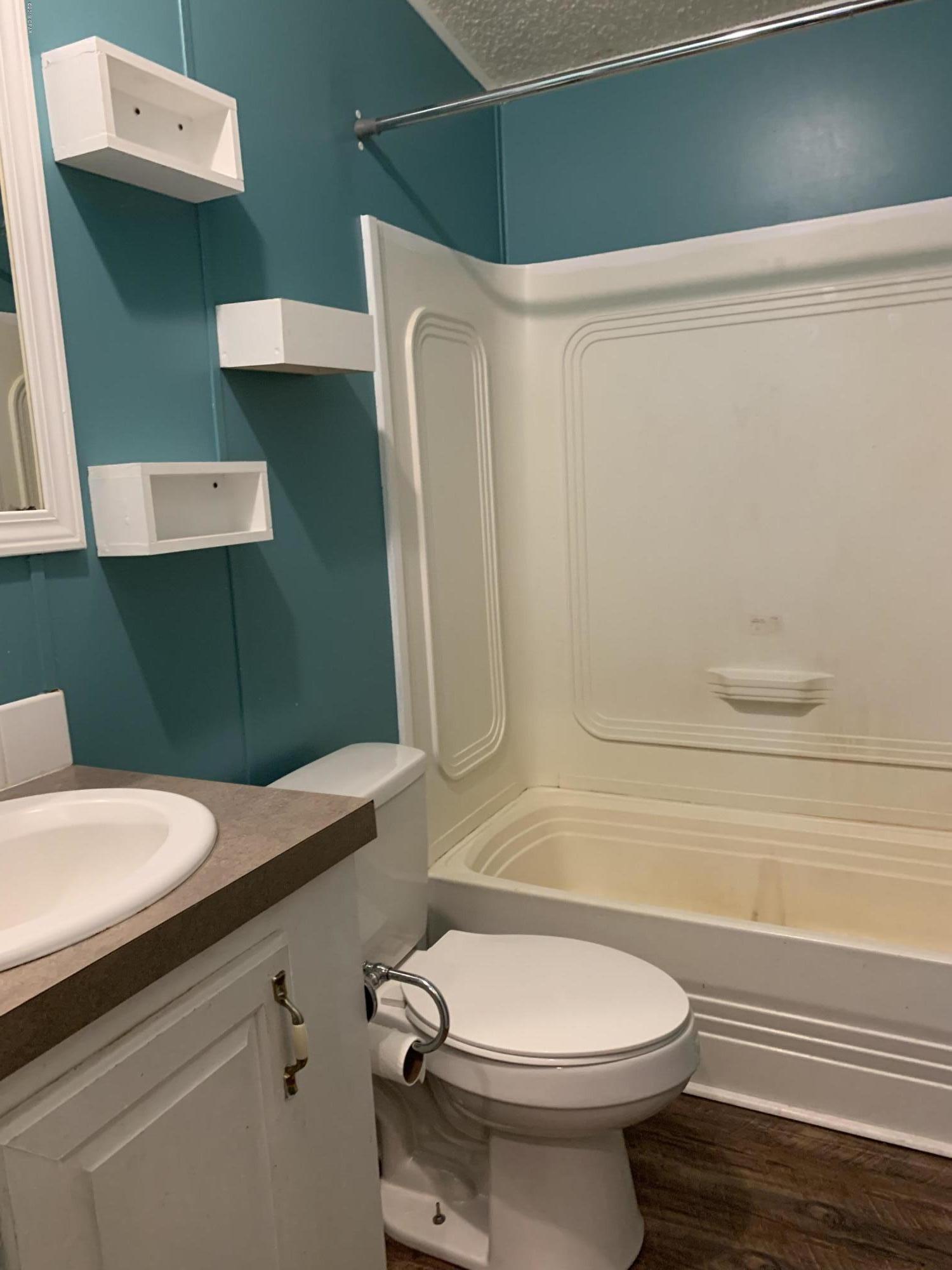 [No Recorded Subdiv] - Residential