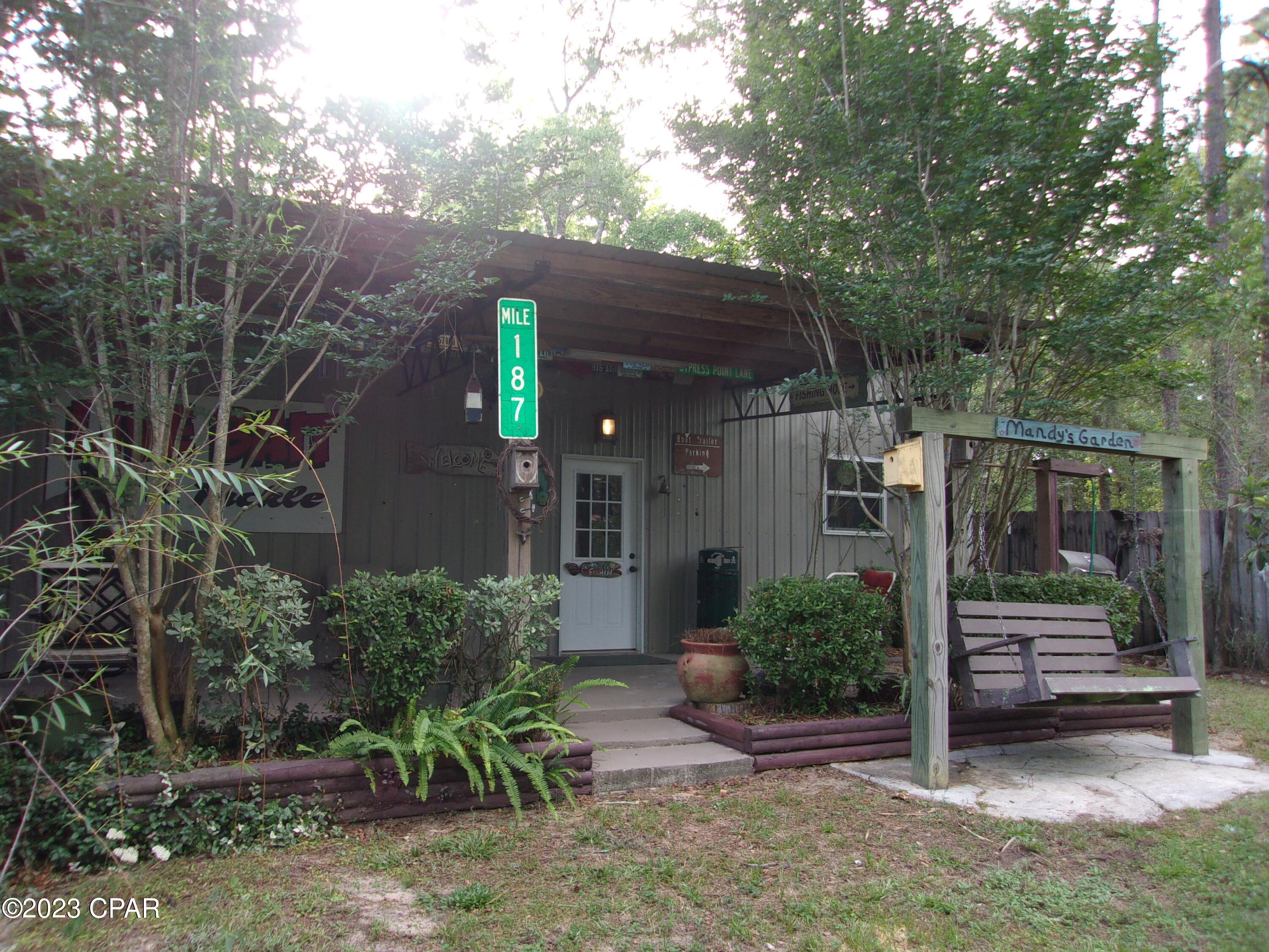 [No Recorded Subdiv] - Residential