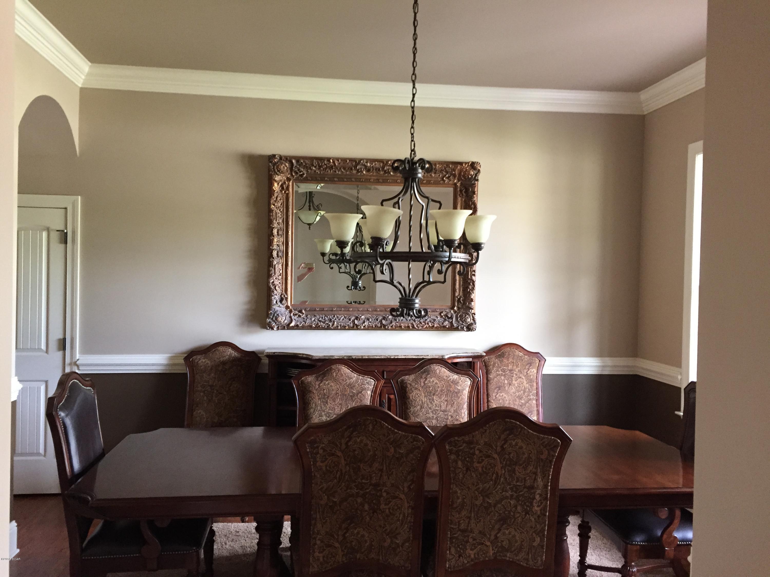 College Oaks - Residential