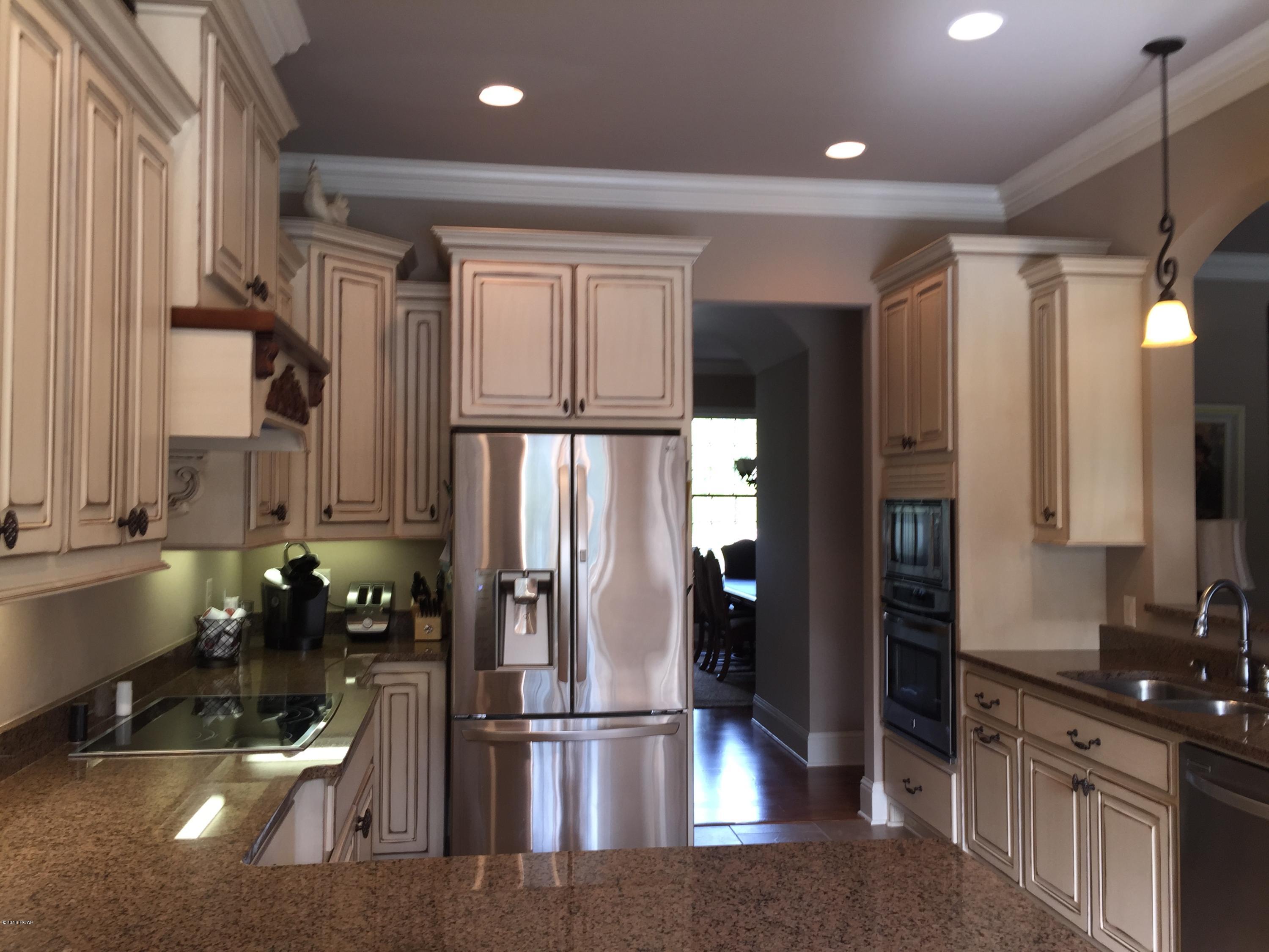 College Oaks - Residential