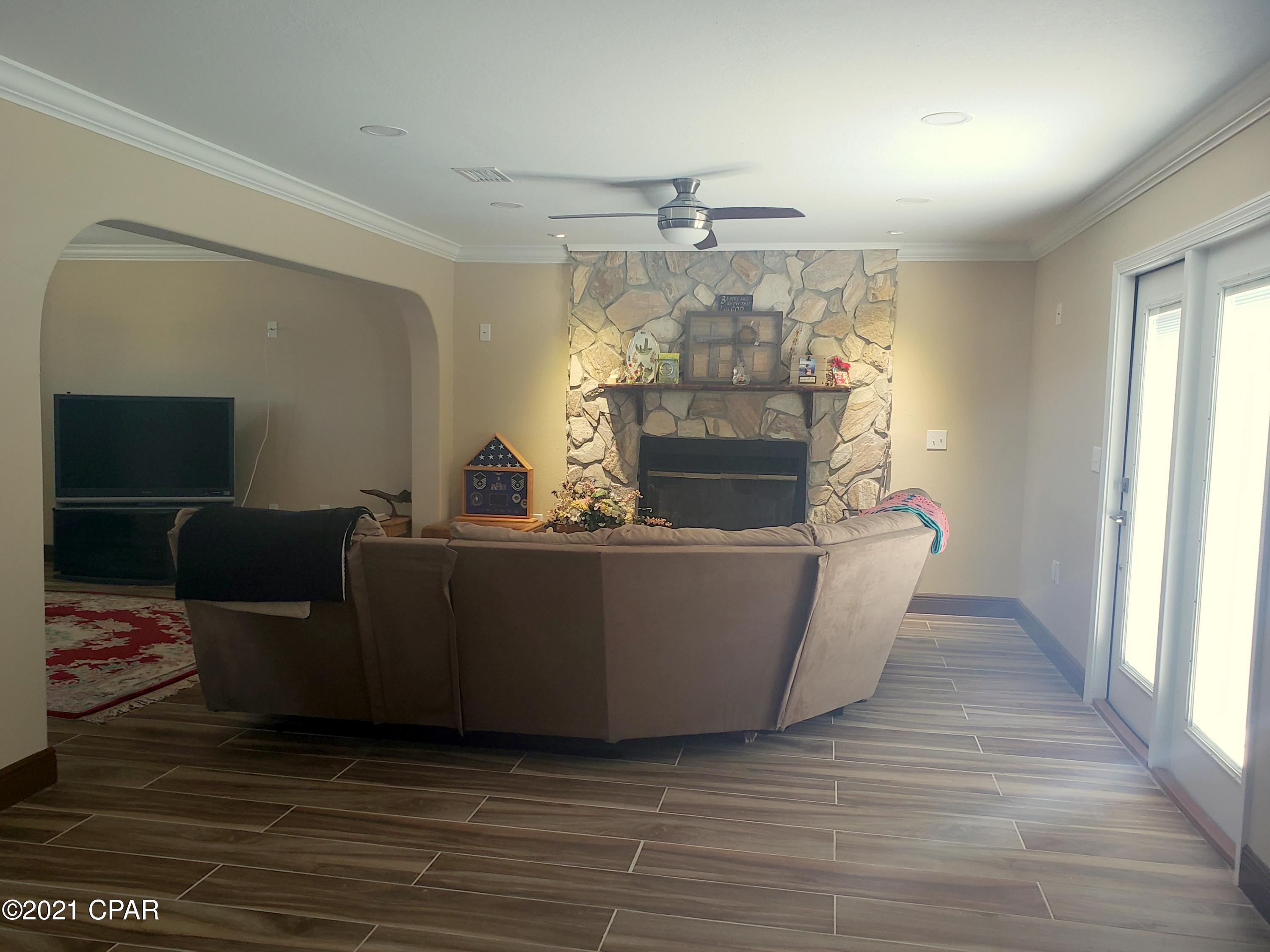 Derby Woods 2nd Add - Residential