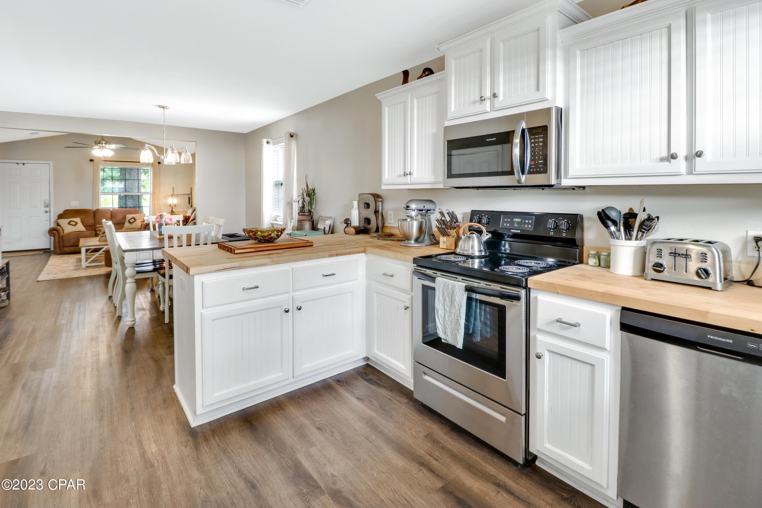 Oak Gardens - Residential