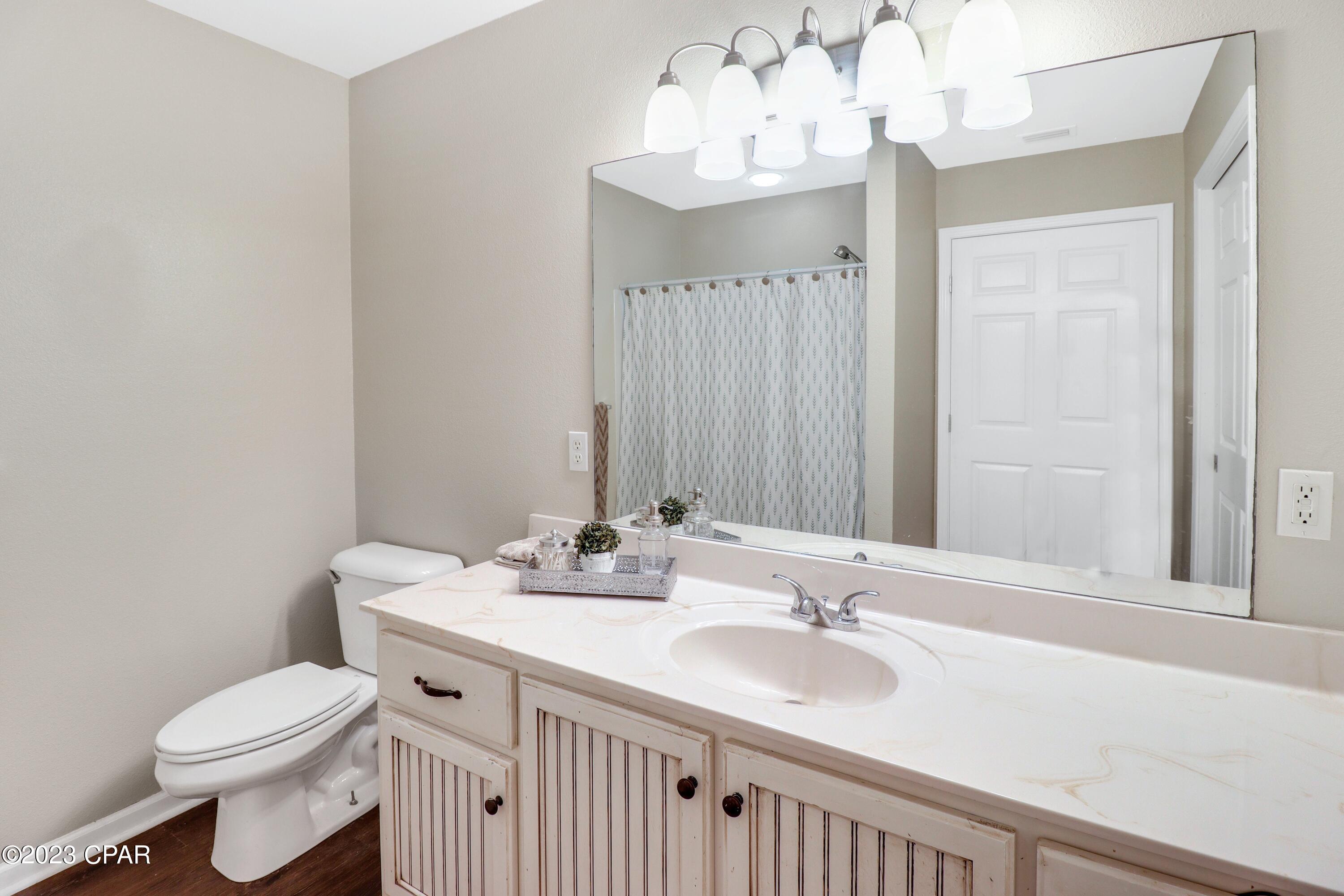 Oak Gardens - Residential