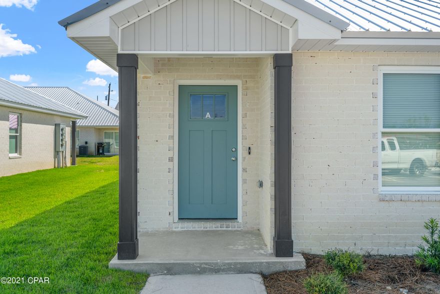 *//*BRAND NEW*\\* Enjoy hassle free living at Avondale Townhomes! 3 bedroom | 2 bathroom townhomes for RENT minutes away from TAFB! Make yourself at home in this brand new construction townhouse complete with modern finishes, vinyl flooring throughout and stainless steel appliances. Landscaping is included in the rent. You will NOT find a better deal in Panama City!! Check out the virtual tour and call to apply TODAY! See the virtual tour NOW! https://my.matterport.com/show/?m=e1SS4P79m78.

FOR MORE DETAILS AND HOW TO APPLY, GO TO

whenyouthinkrentals.com