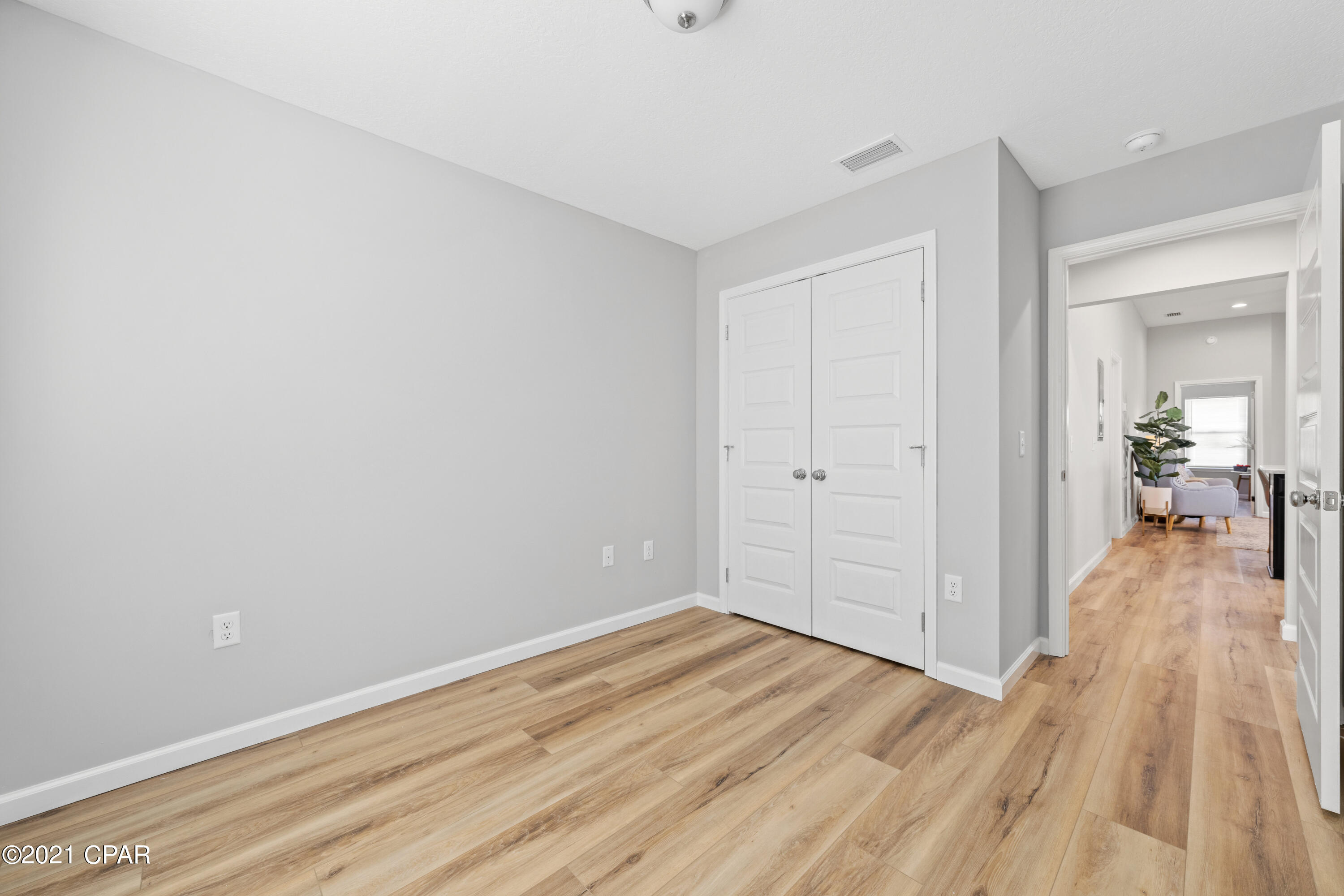 [No Recorded Subdiv] - Residential Lease