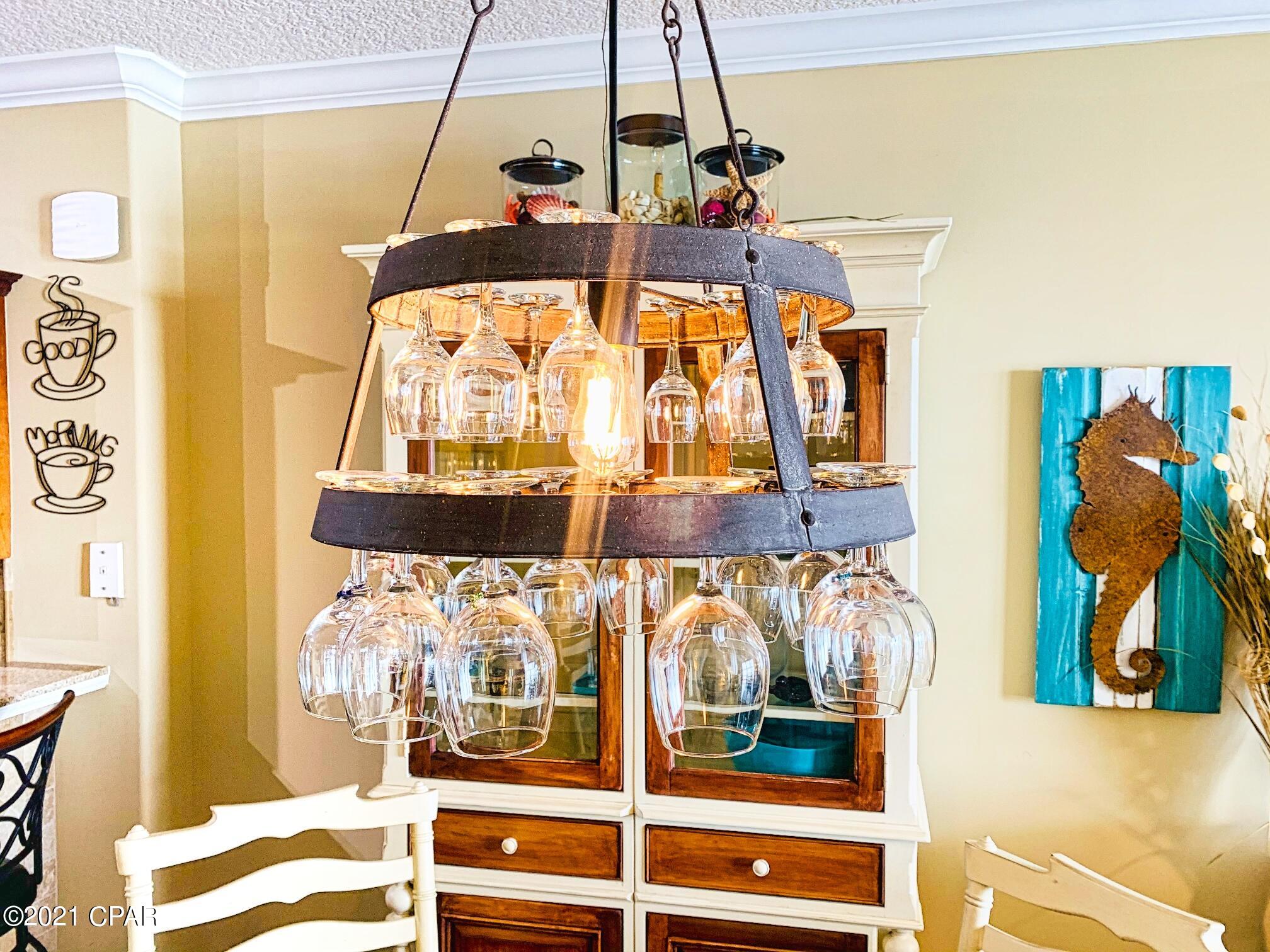 Tropic Winds - Residential