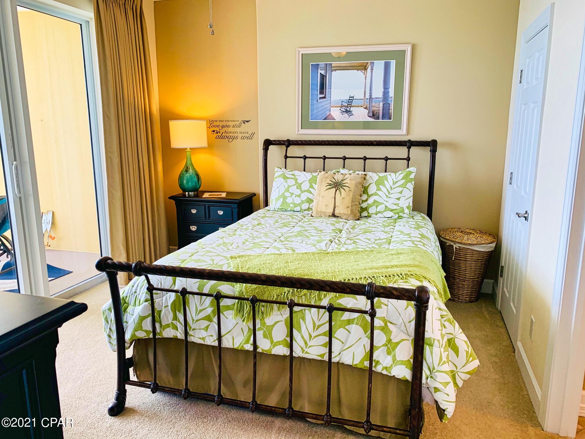 Tropic Winds - Residential