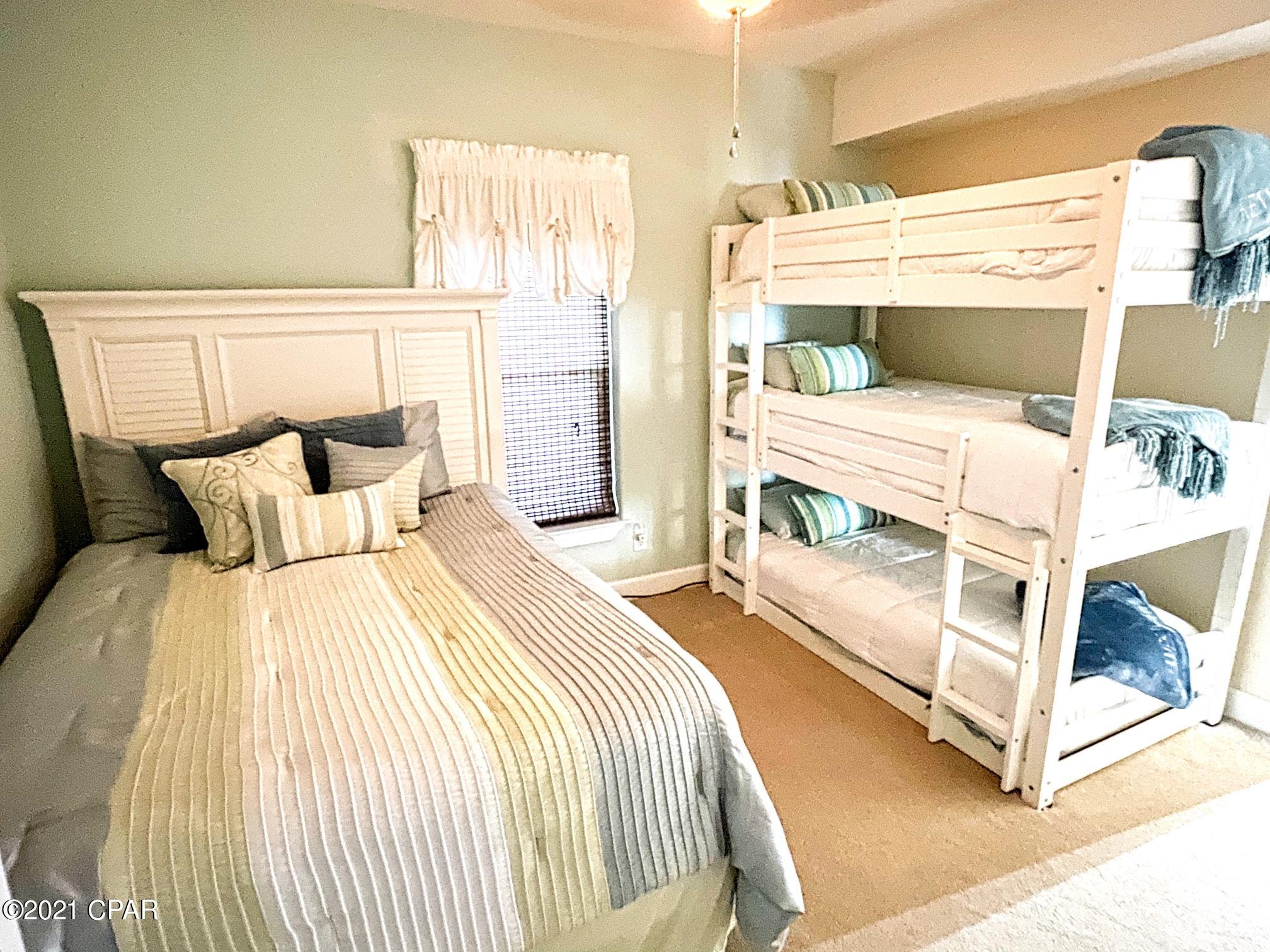 Tropic Winds - Residential