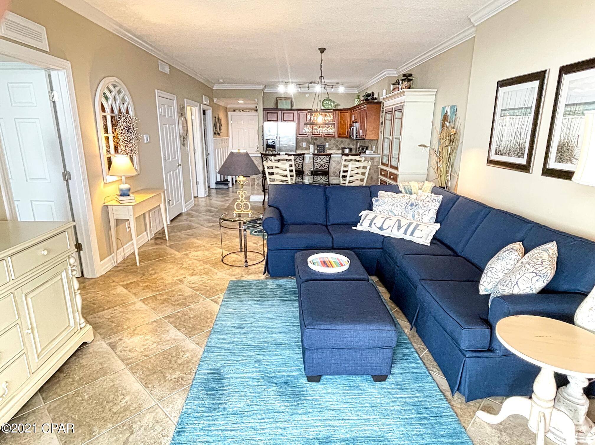 Tropic Winds - Residential