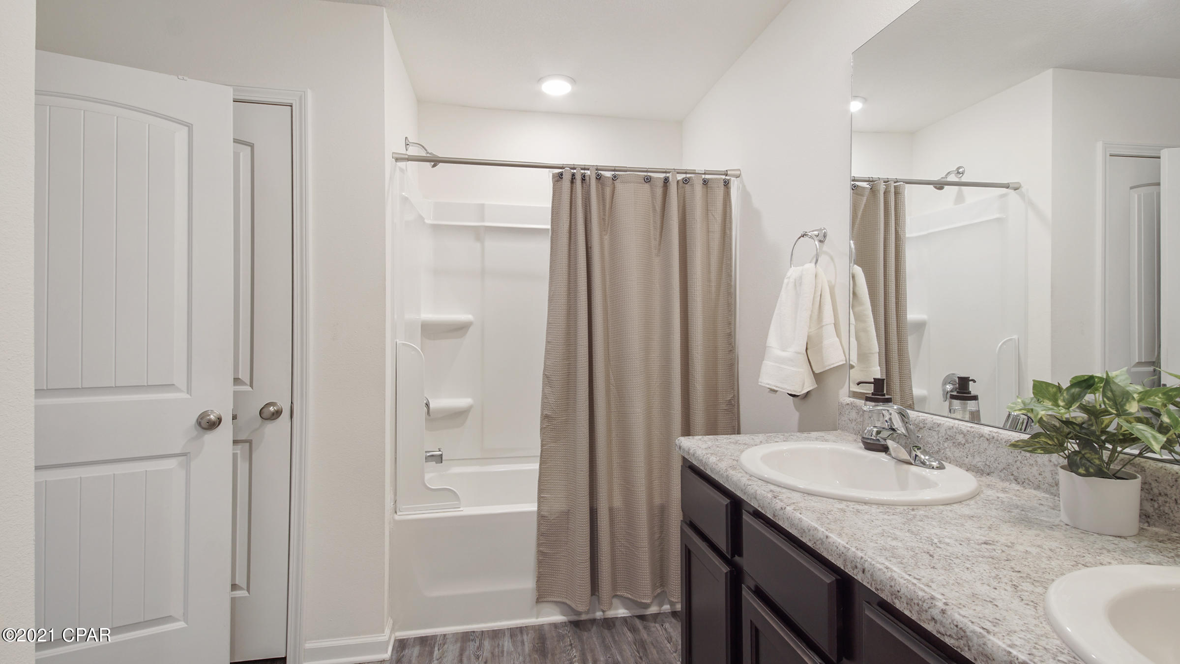 Olde Towne Village - Residential