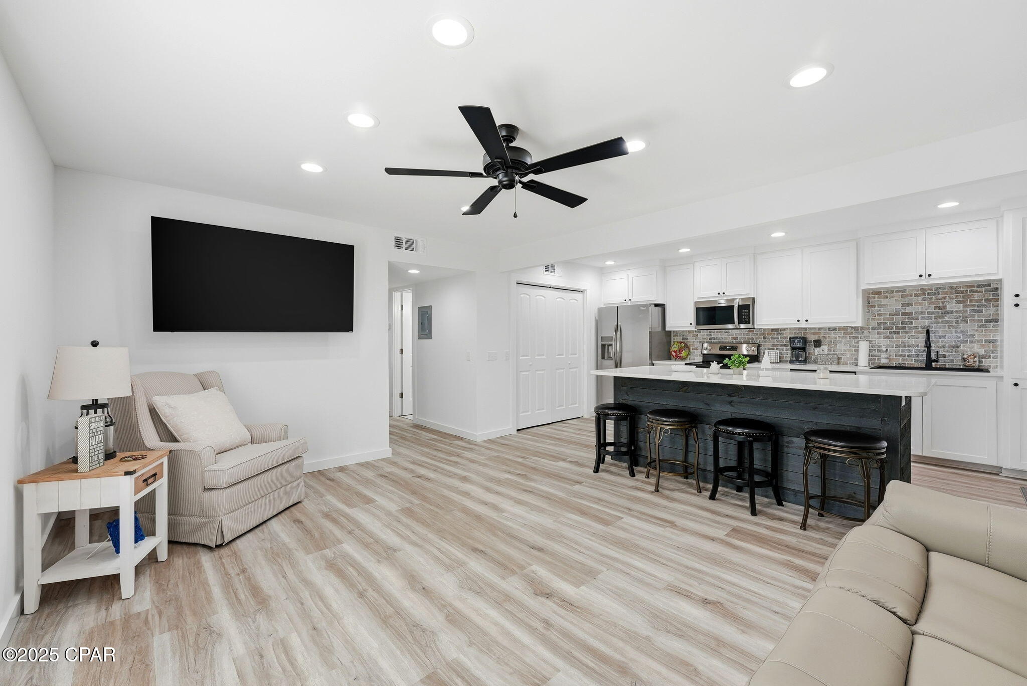 Landmark On St. Andrews Bay - Residential