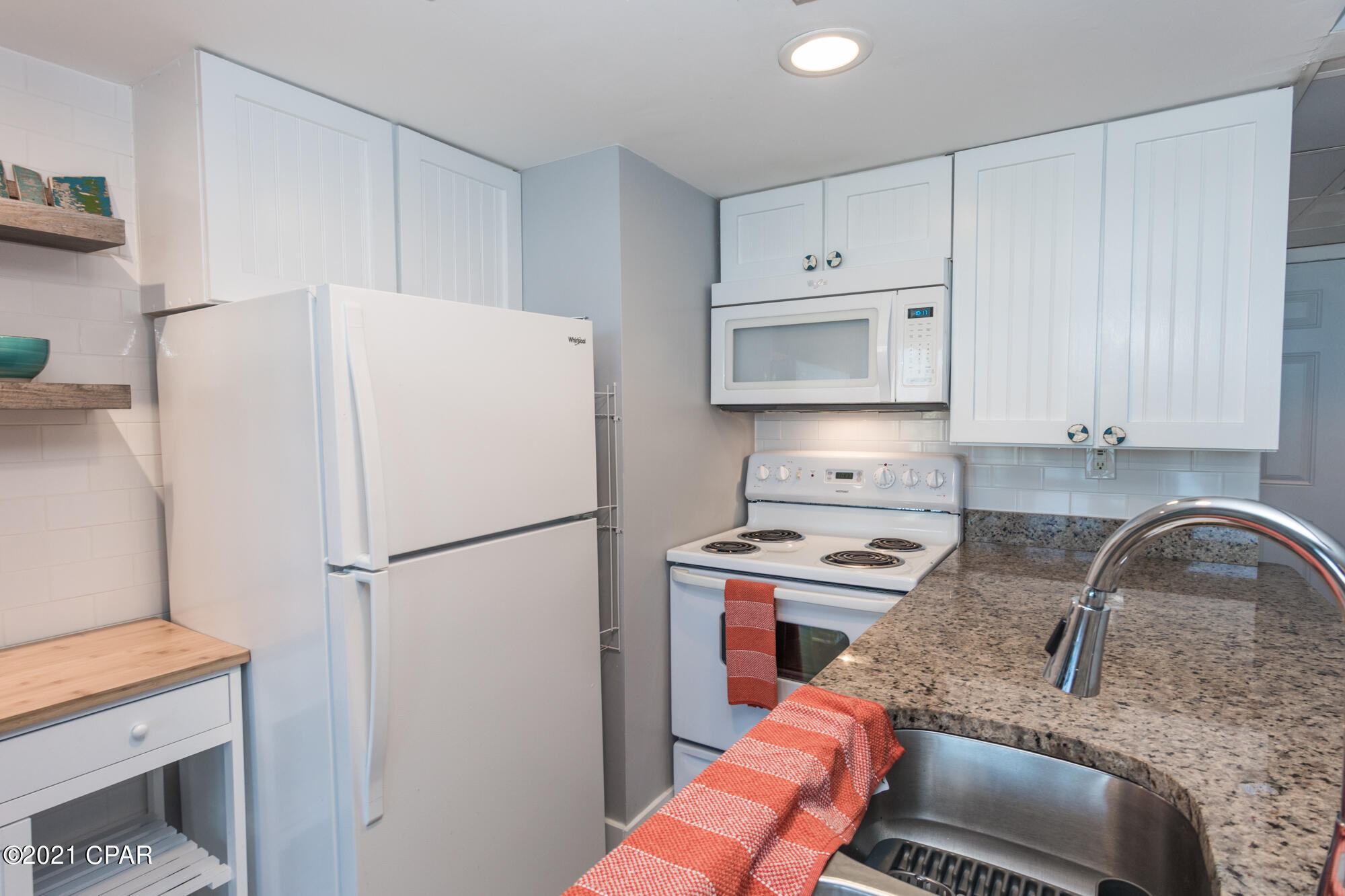 Sunbird Condo - Residential