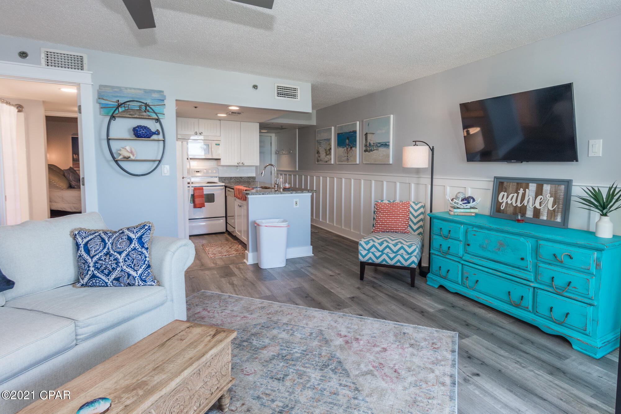 Sunbird Condo - Residential