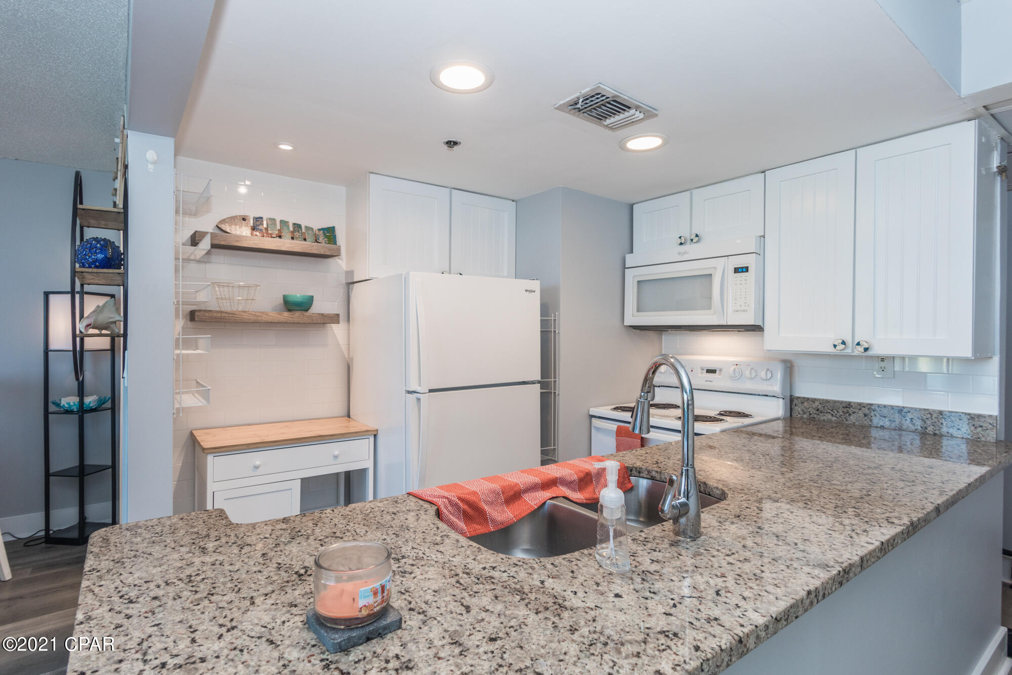 Sunbird Condo - Residential