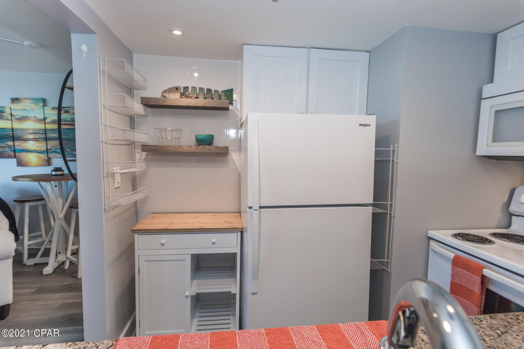 Sunbird Condo - Residential