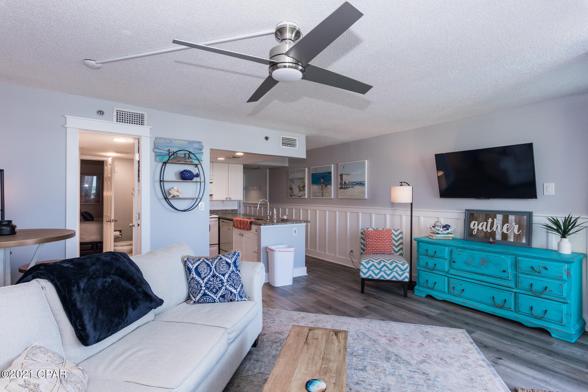 Sunbird Condo - Residential