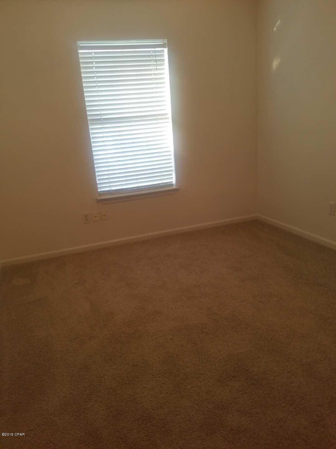 Gulf Coast Vill U-1 Re - Residential