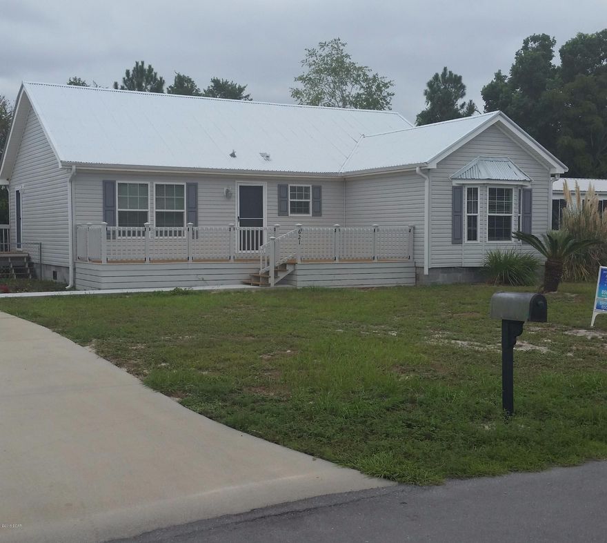 This recently remodeled home, highly sought after patronis school district, has new stainless steel appliances and new carpet. This location is just a short distance from the beach, and is convenient to shopping and restaurants.It is a single family residence, MFD Home using conventional construction using 2''X6'' wall construction with 6'' of insulation, 2''X12'' floor joist with 12'' of insulation, 2''X4'' wood trusses.