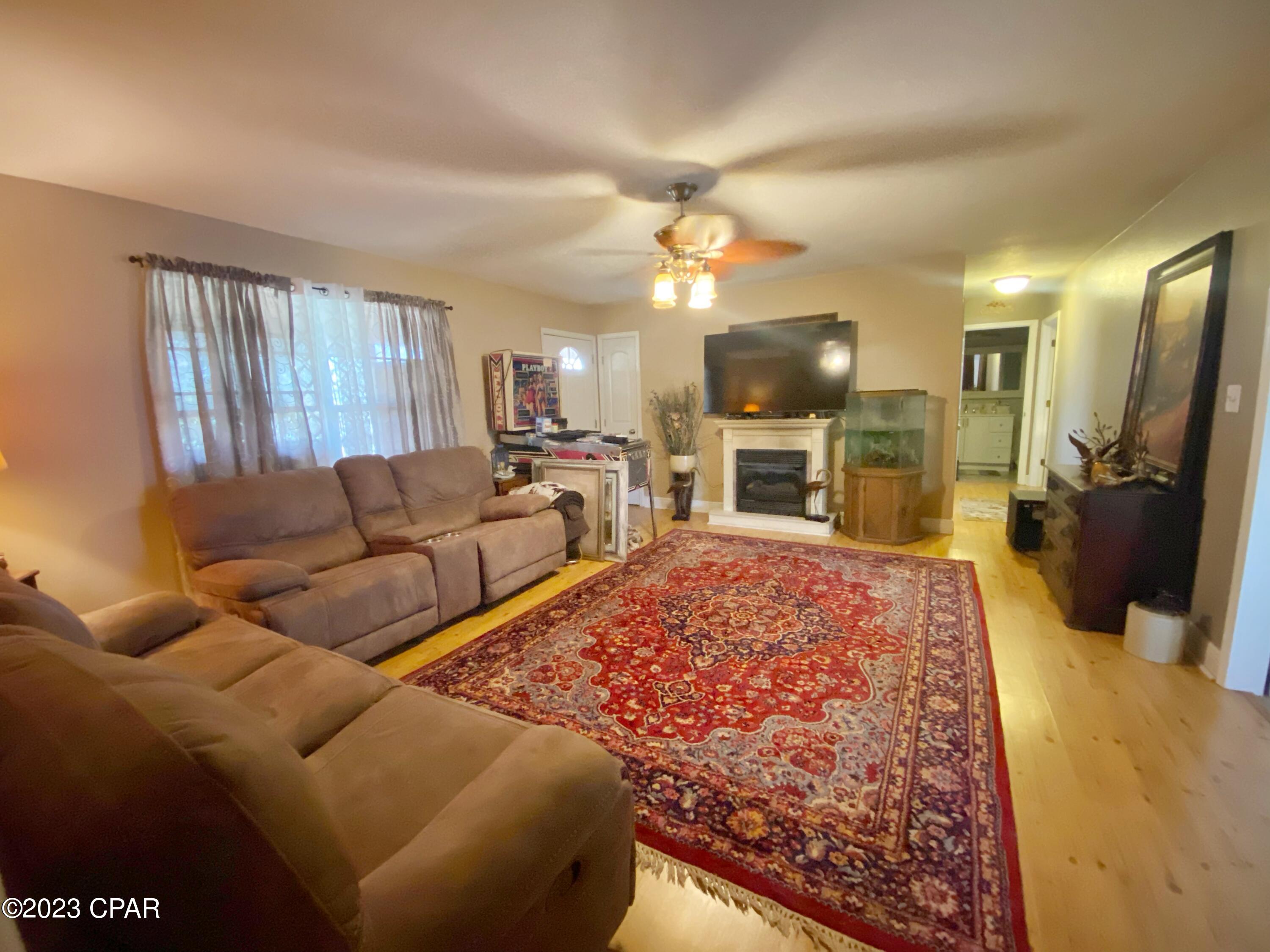 Silver Lake - Residential