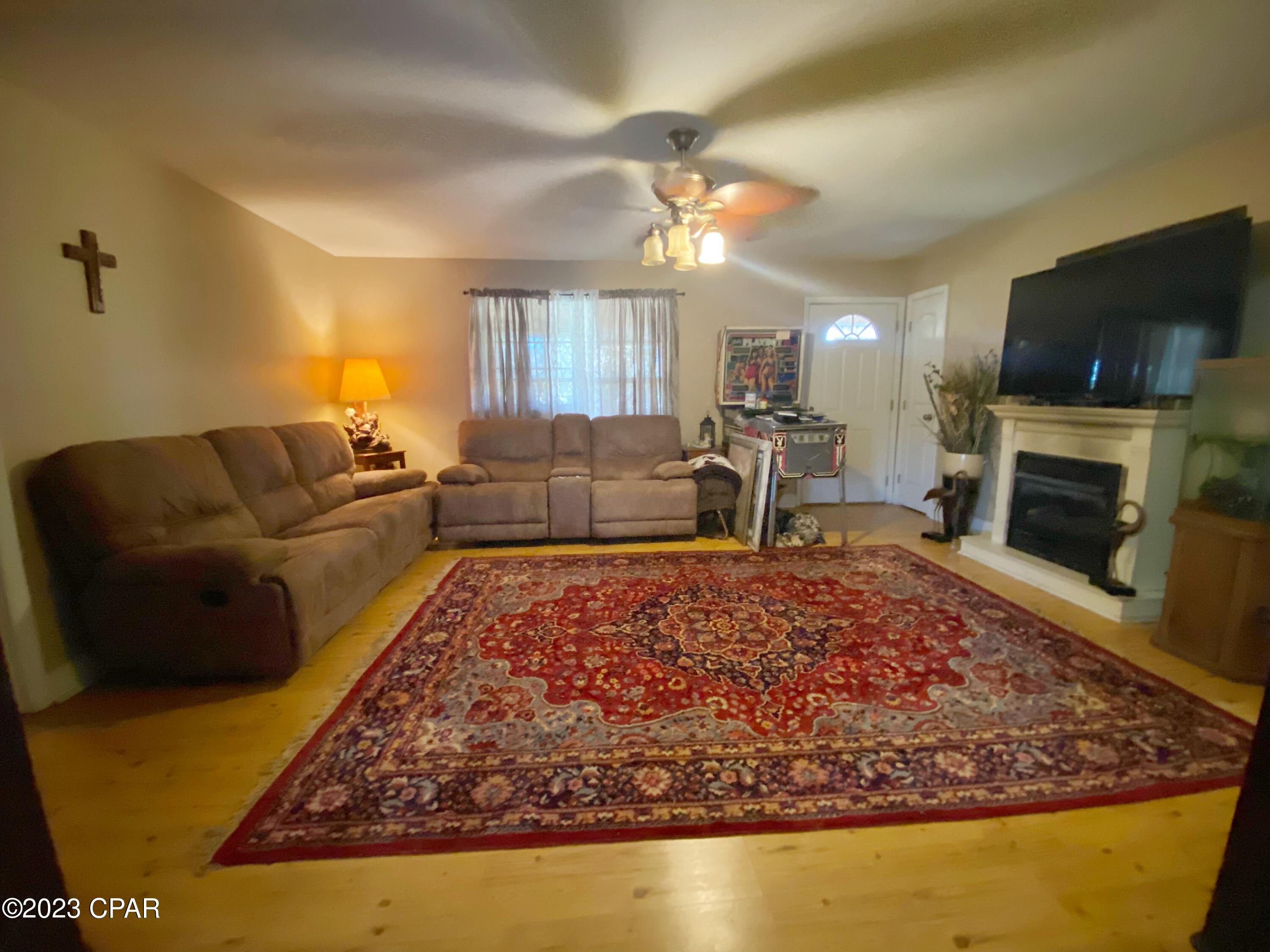 Silver Lake - Residential