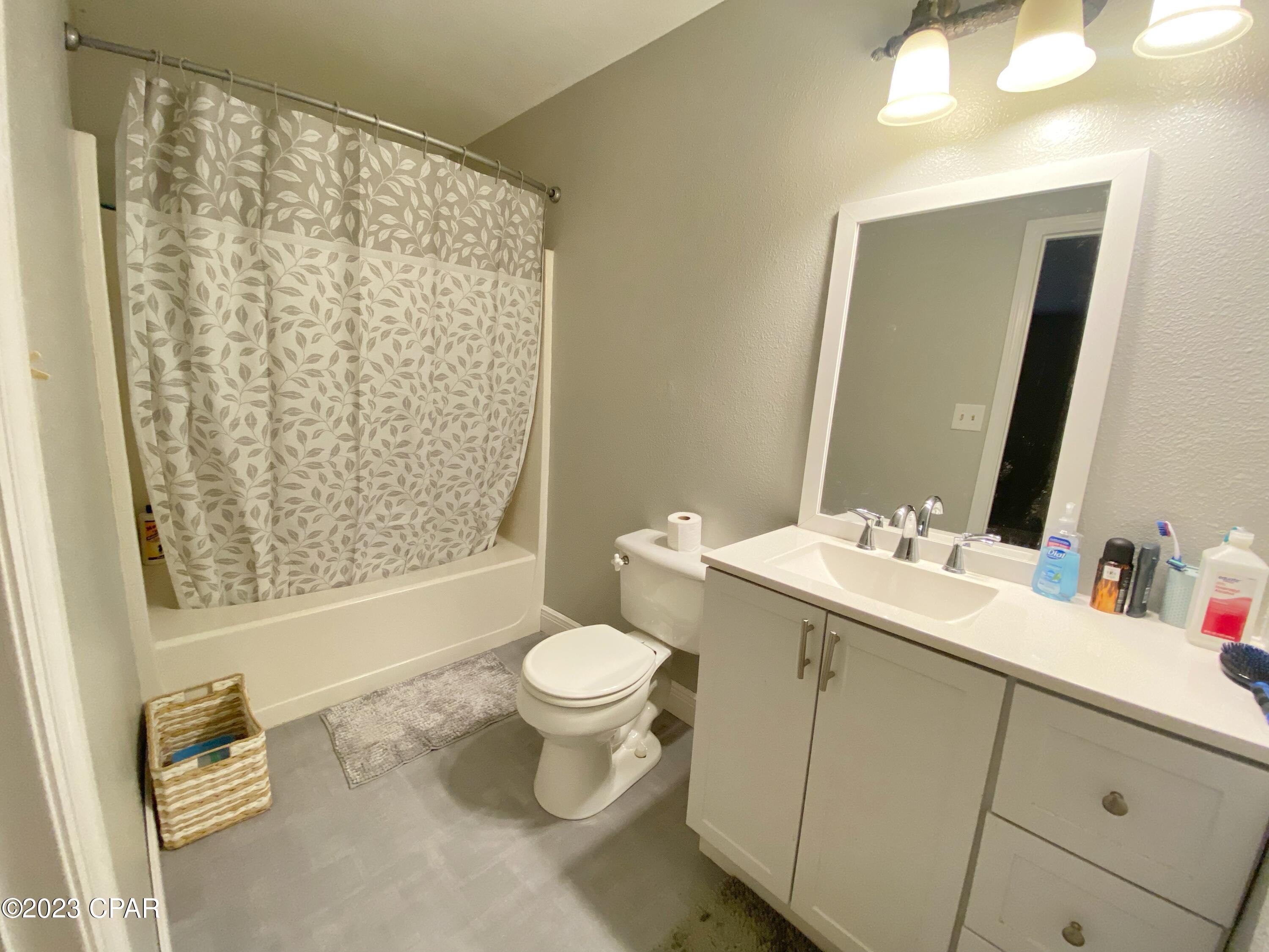 Silver Lake - Residential