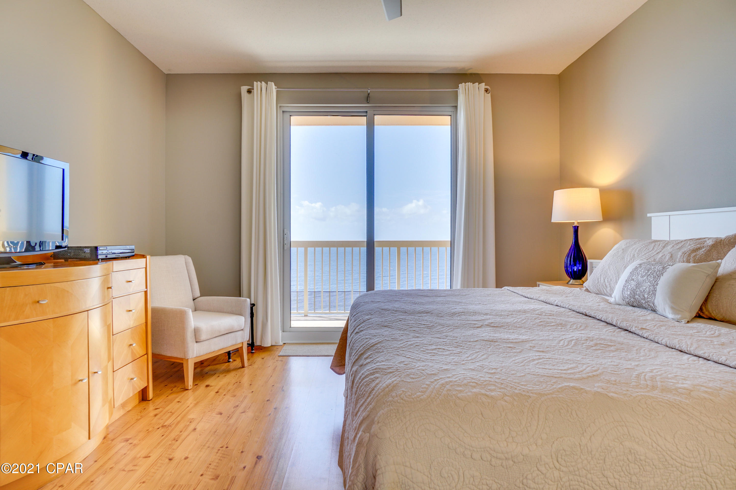 Calypso Towers II - Residential