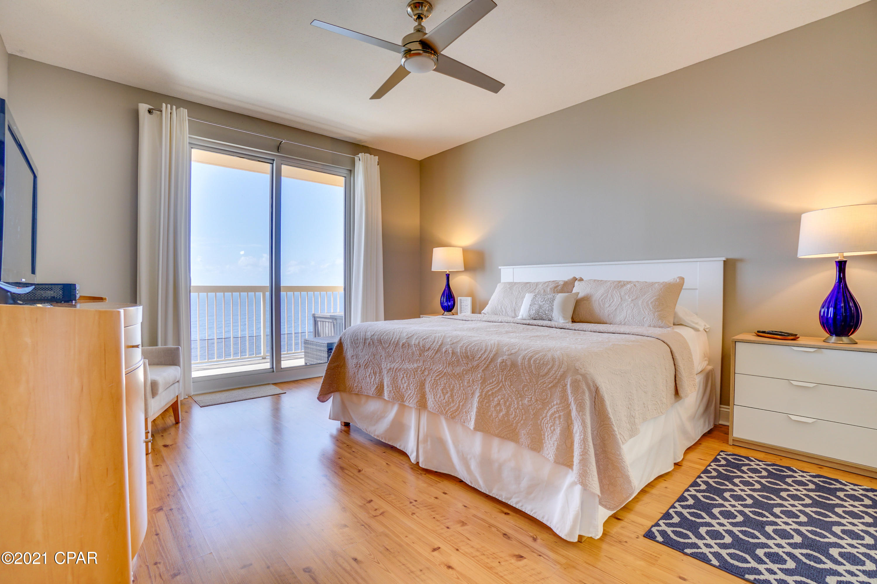 Calypso Towers II - Residential