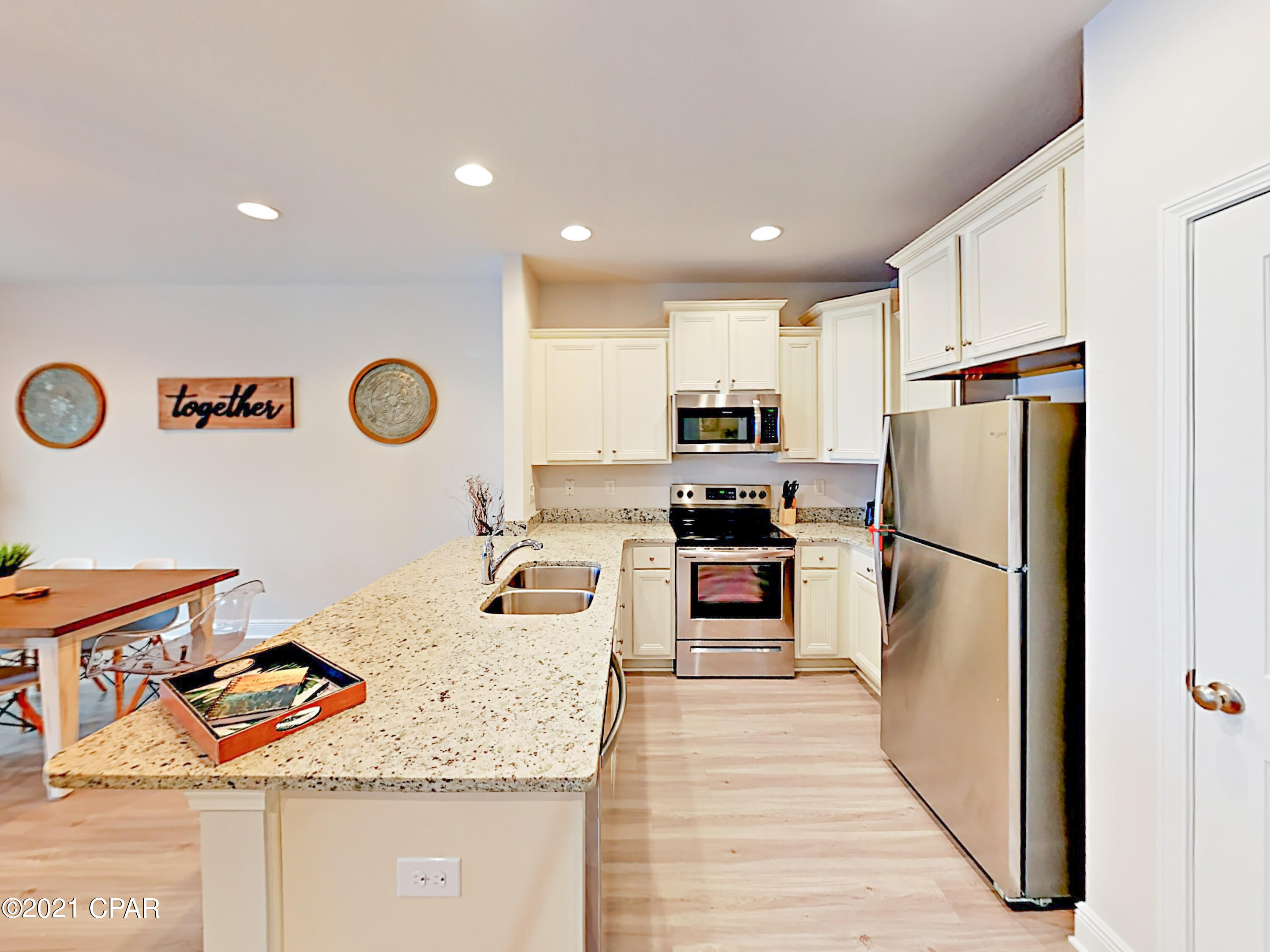 Hathaway Townhomes - Residential