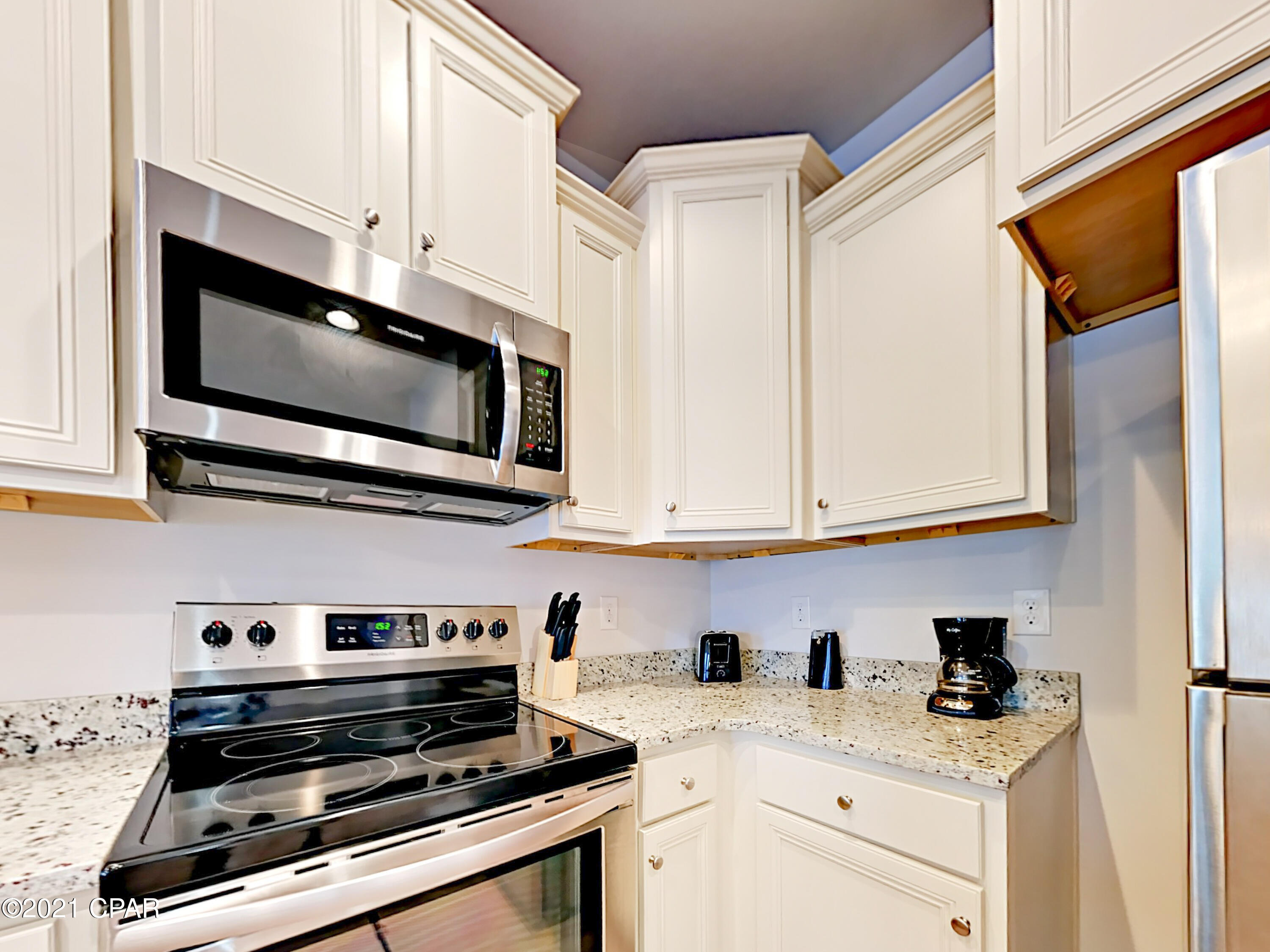 Hathaway Townhomes - Residential