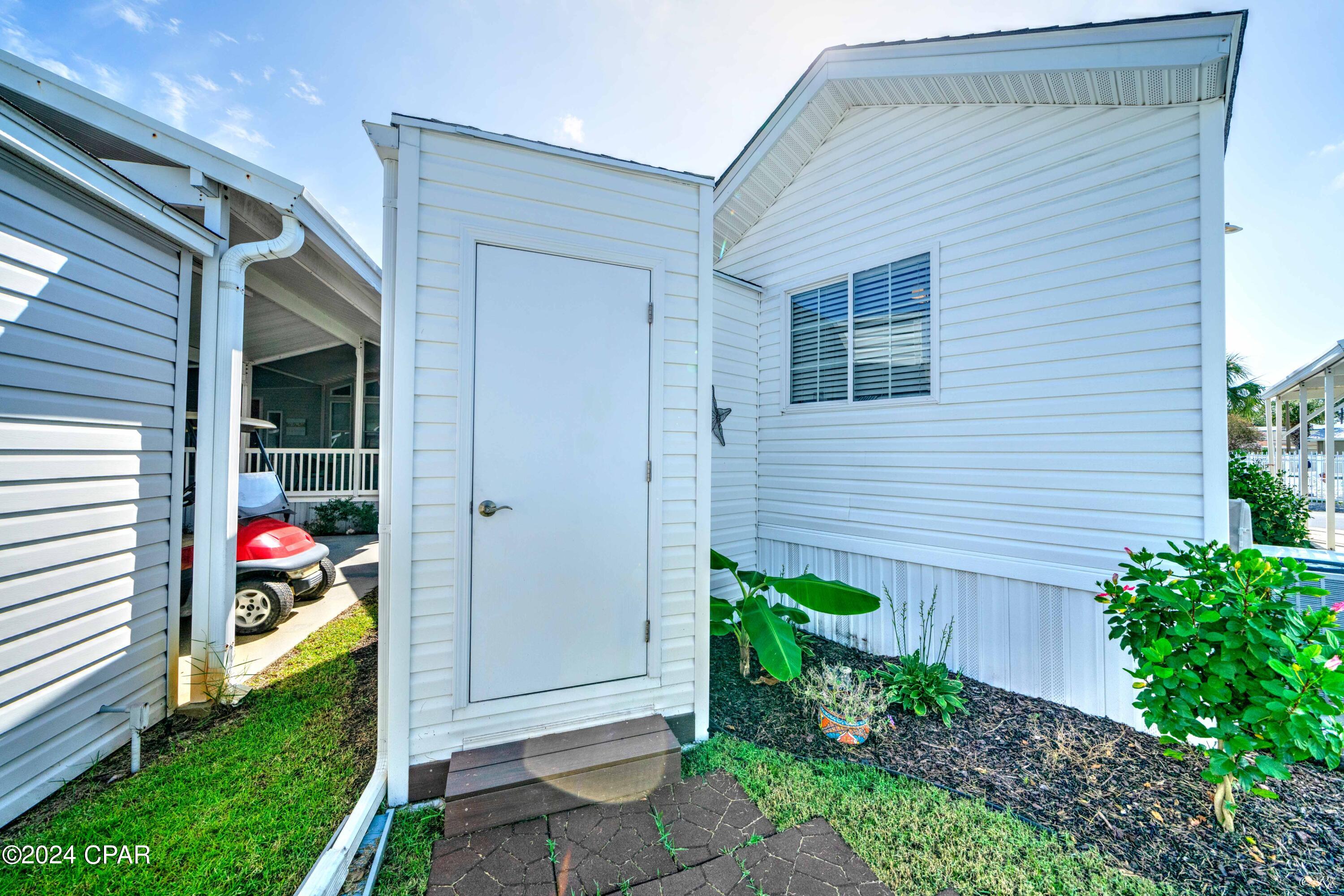 Emerald Pointe Resort - Residential